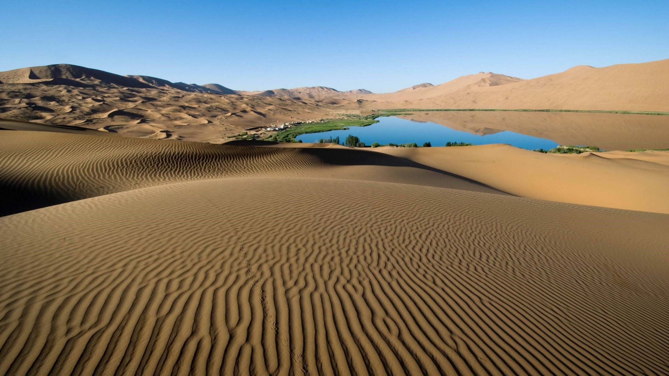 Sand Dunes Wallpapers