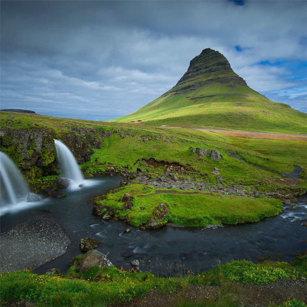 Seashore Iceland Mountains 5K Wallpapers