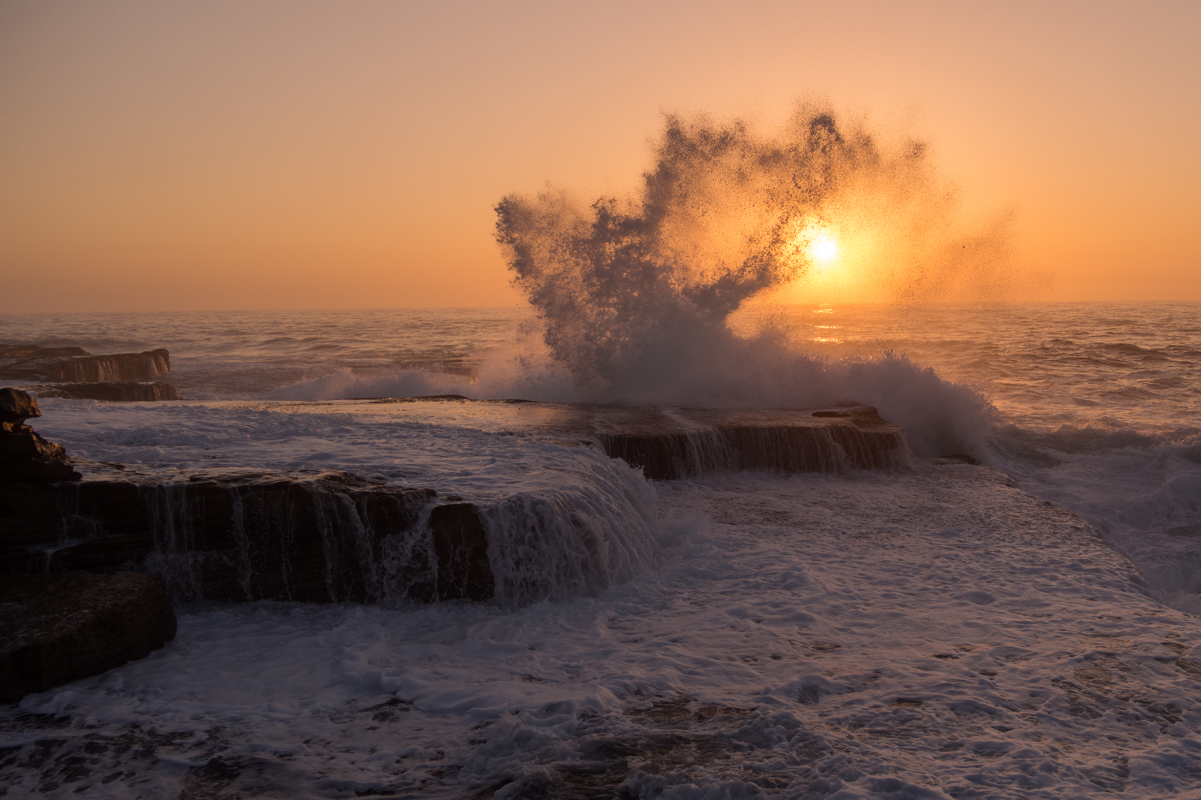 Sunrise Coastline 4K Wallpapers