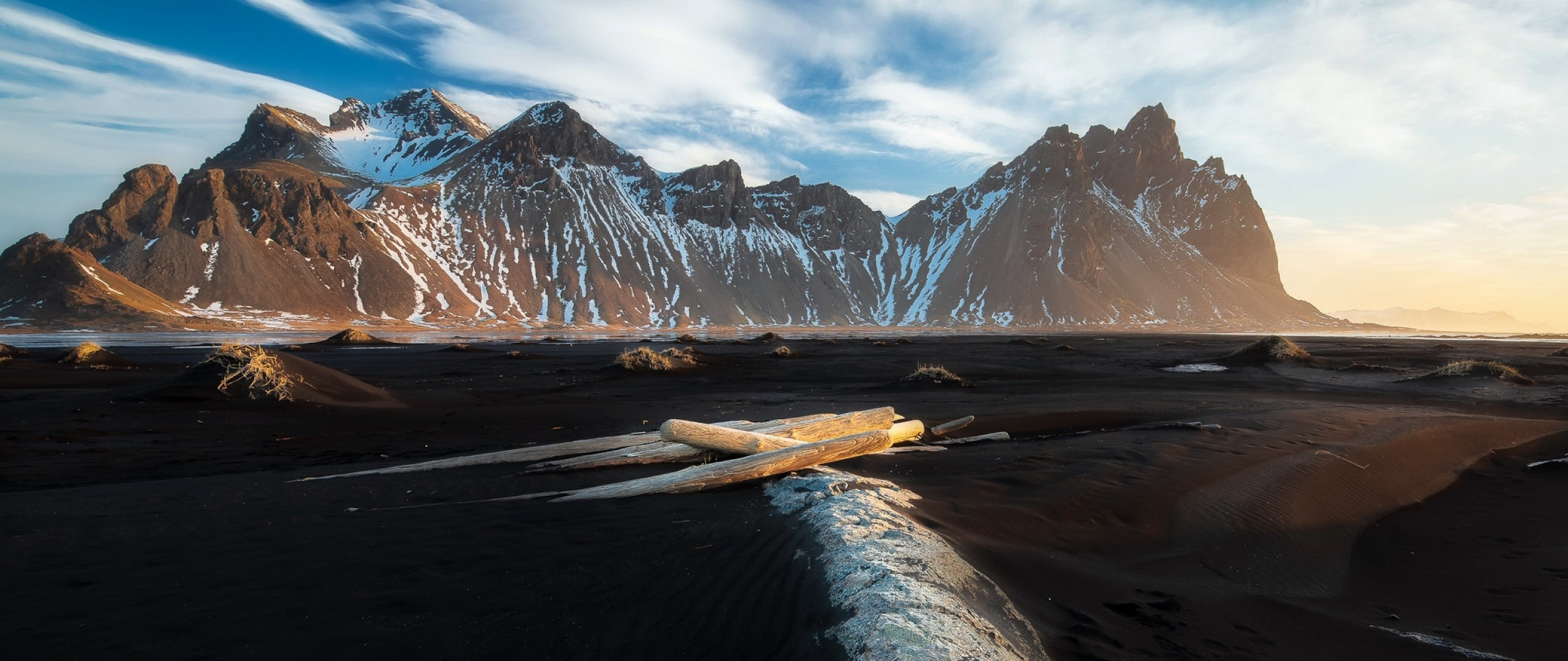 Vestrahorn 4K Ocean Wallpapers