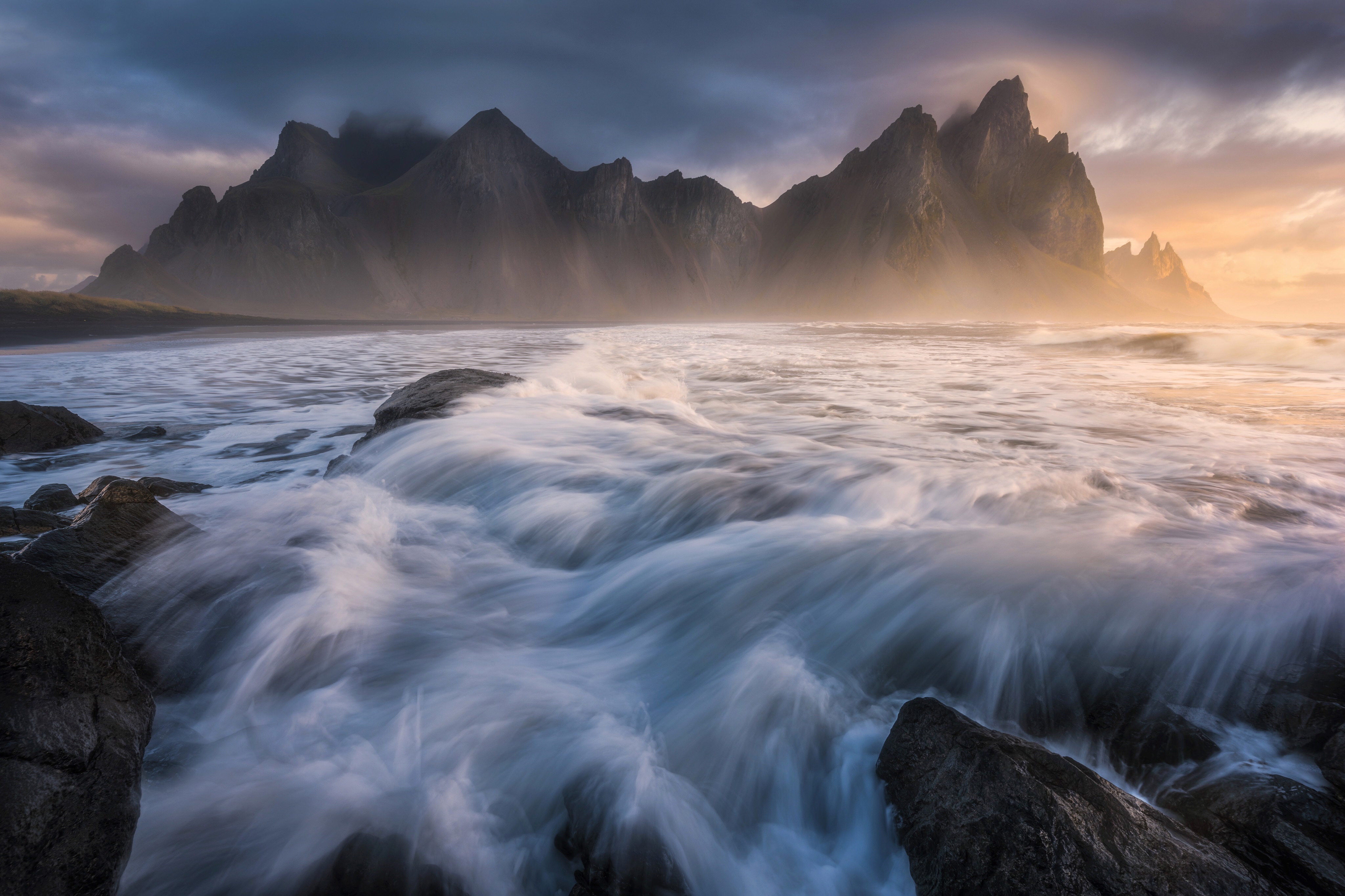 Vestrahorn 4K Ocean Wallpapers