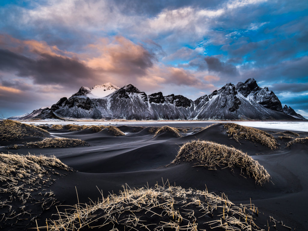 Vestrahorn 4K Ocean Wallpapers