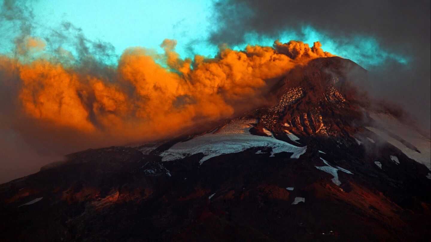 Villarrica Volcano In Chile Wallpapers