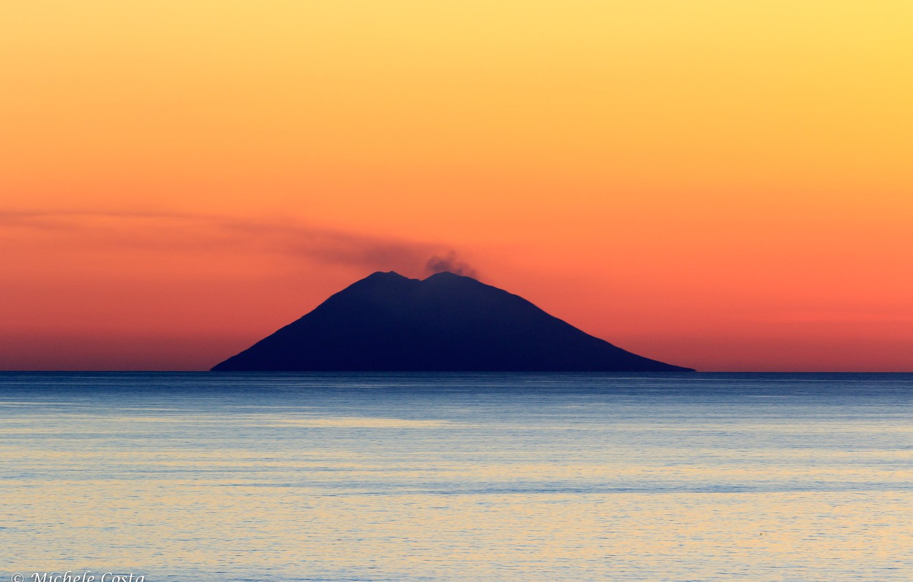 Volcano In Italy Sunset Wallpapers