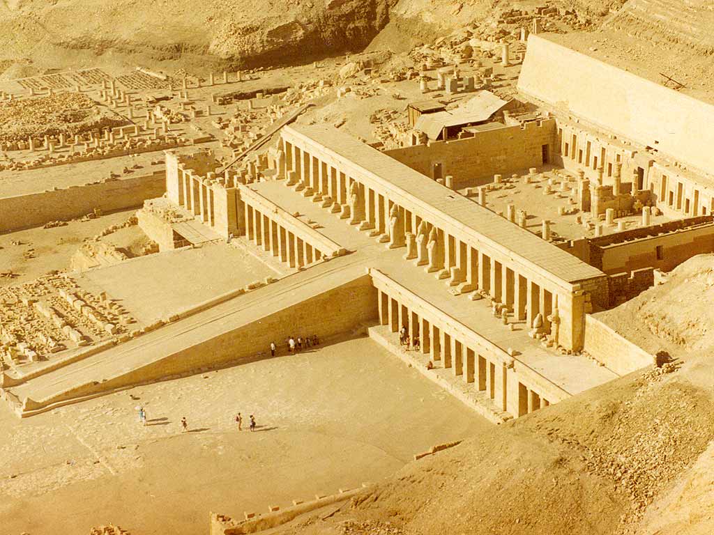 Aerial View Of The Temple Of Hatshepsut Hd Egypt Wallpapers