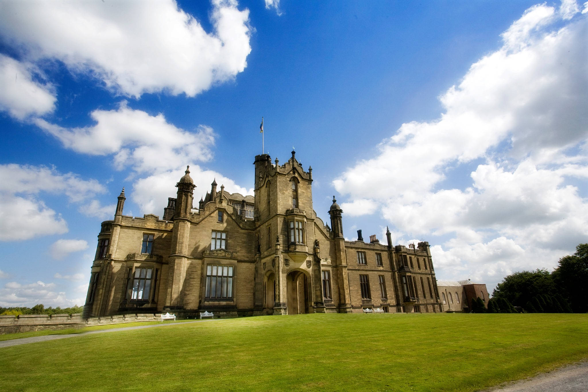 Allerton Castle Wallpapers