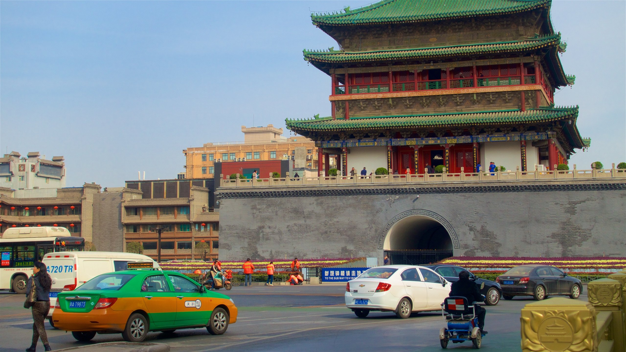 Bell Tower Of Xi'An Wallpapers