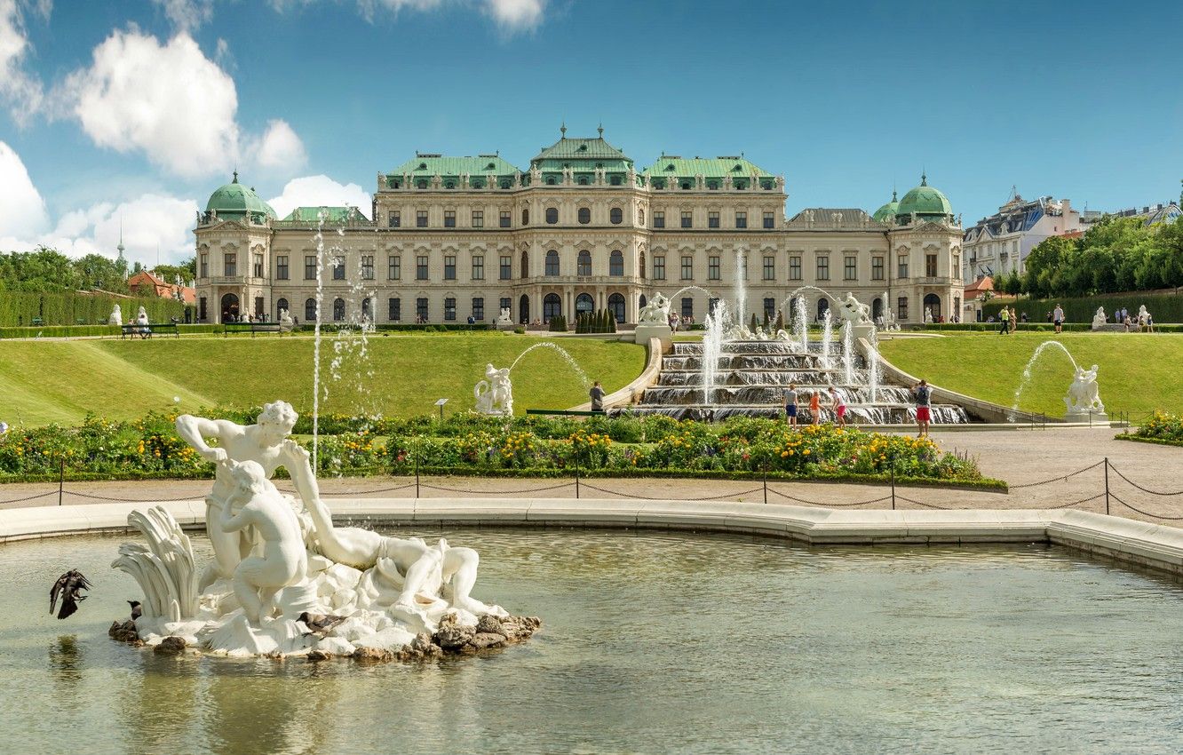 Belvedere Palace Wallpapers