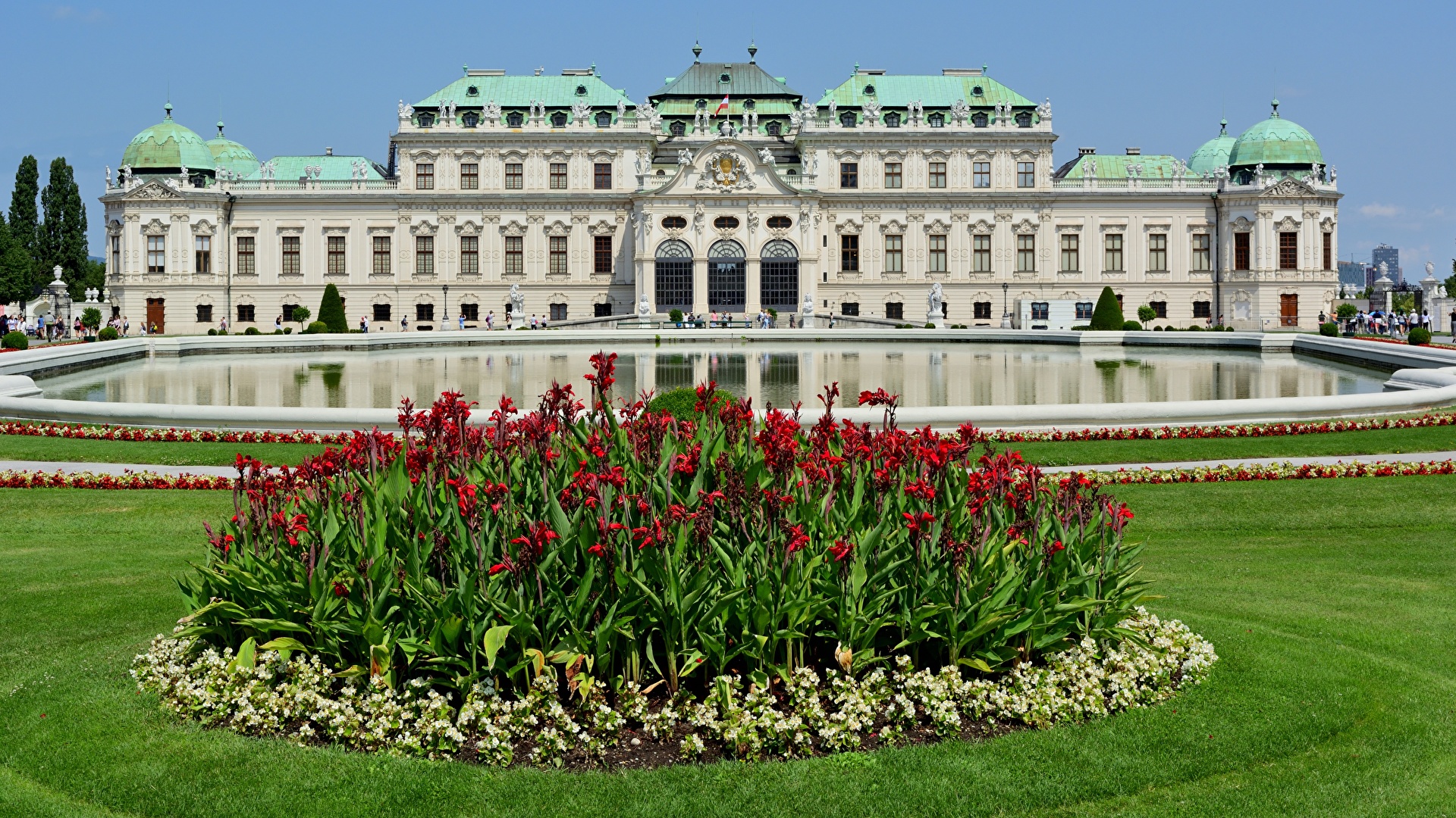 Belvedere Palace Wallpapers