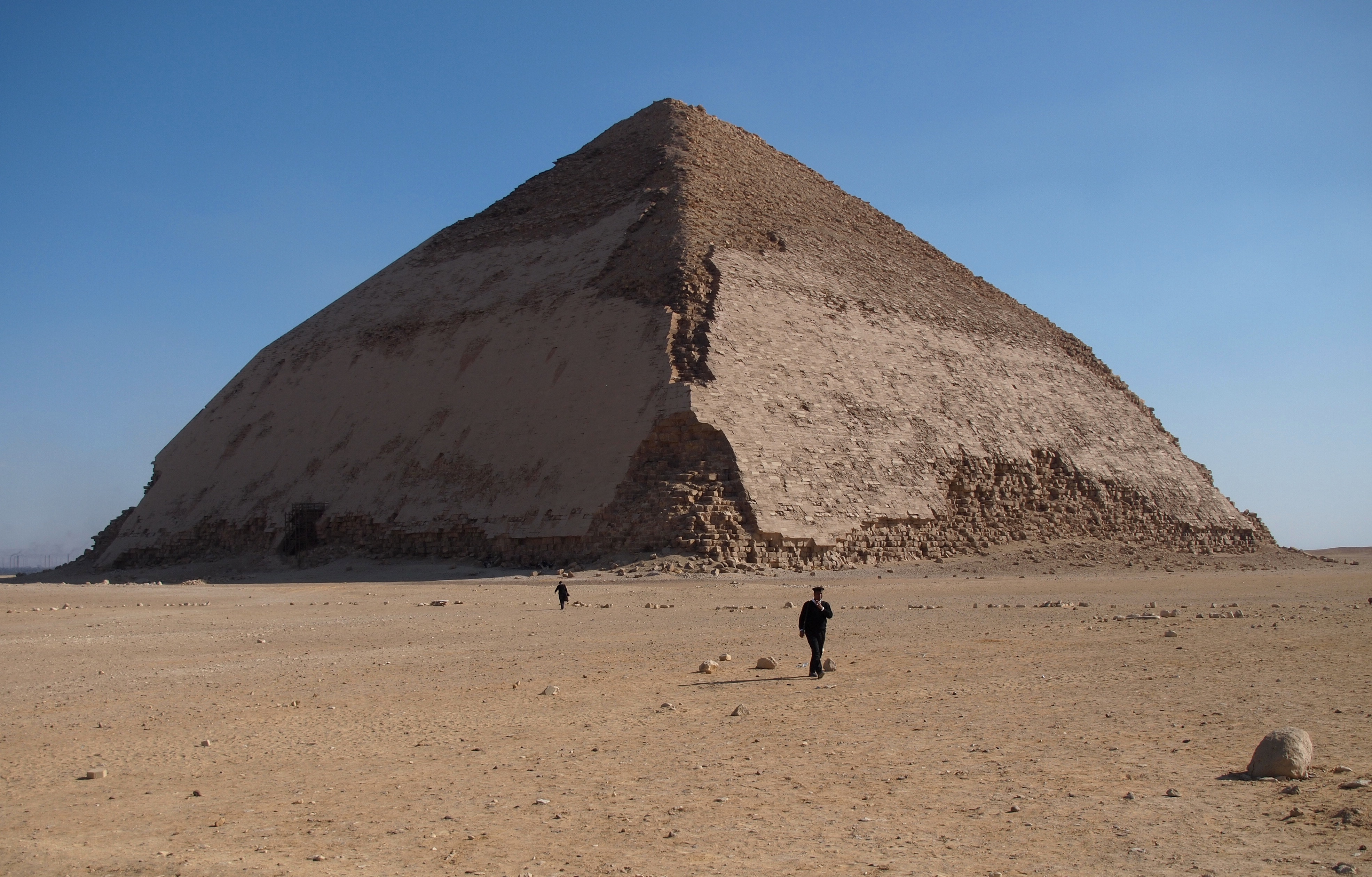 Bent Pyramid Wallpapers