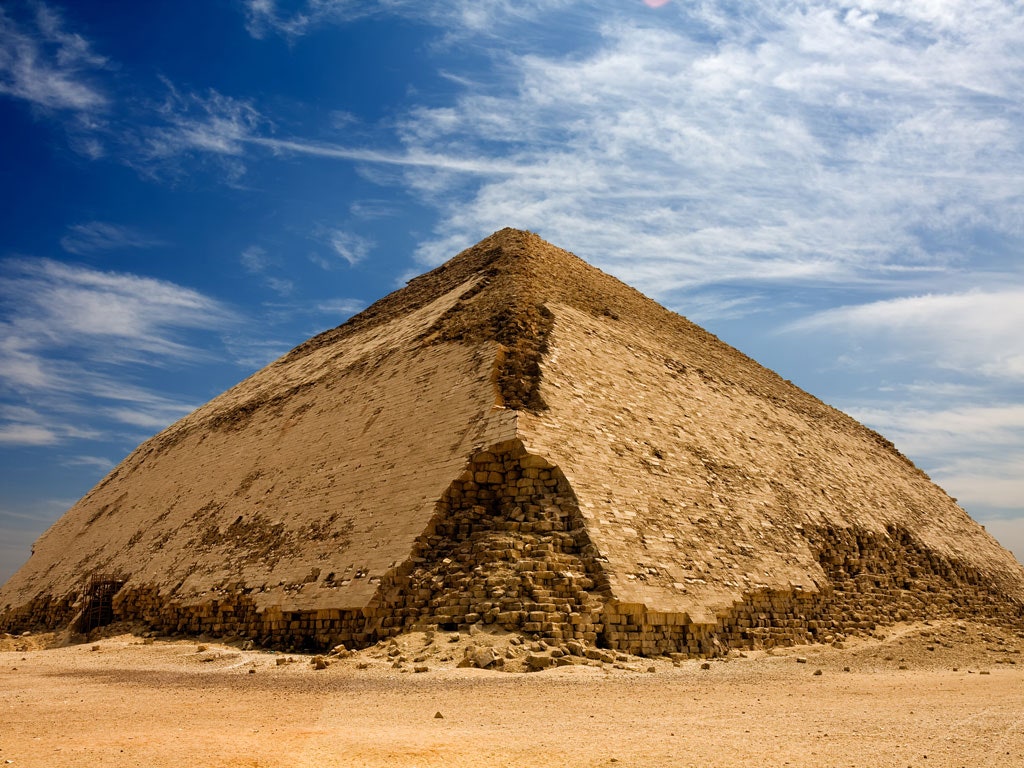 Bent Pyramid Wallpapers
