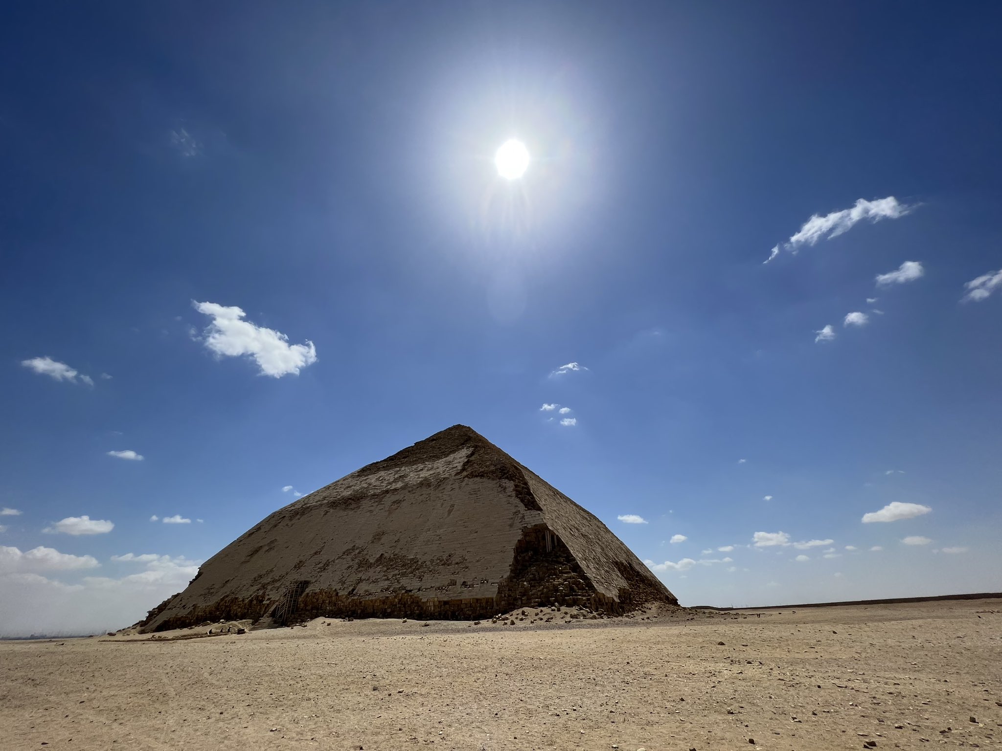 Bent Pyramid Wallpapers