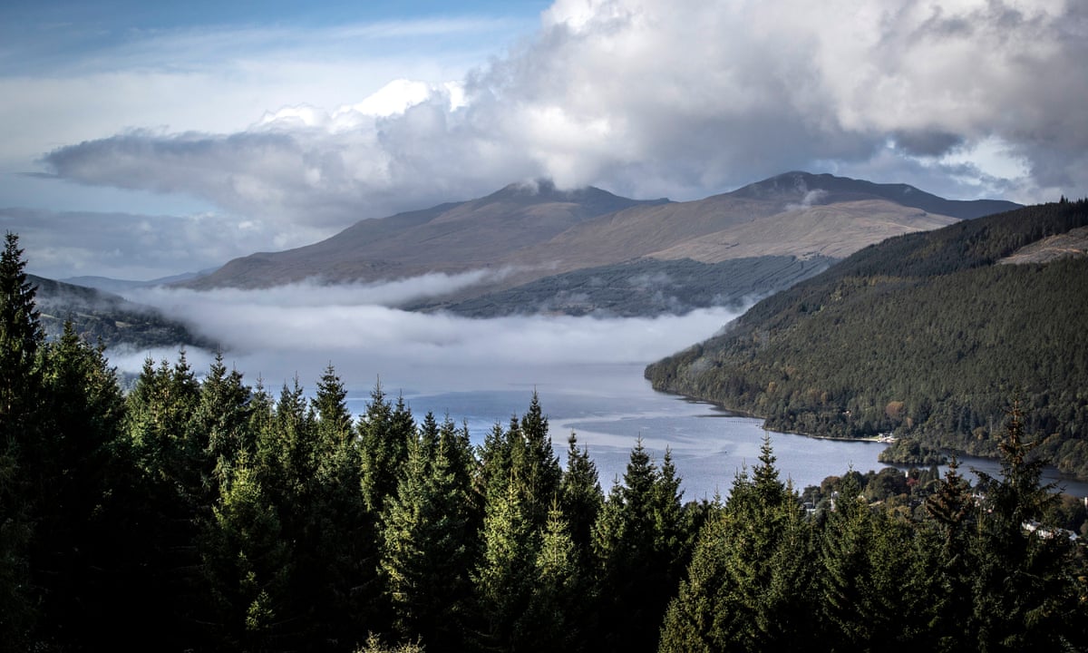 Blue Hour On Loch Tay In Kenmore Wallpapers