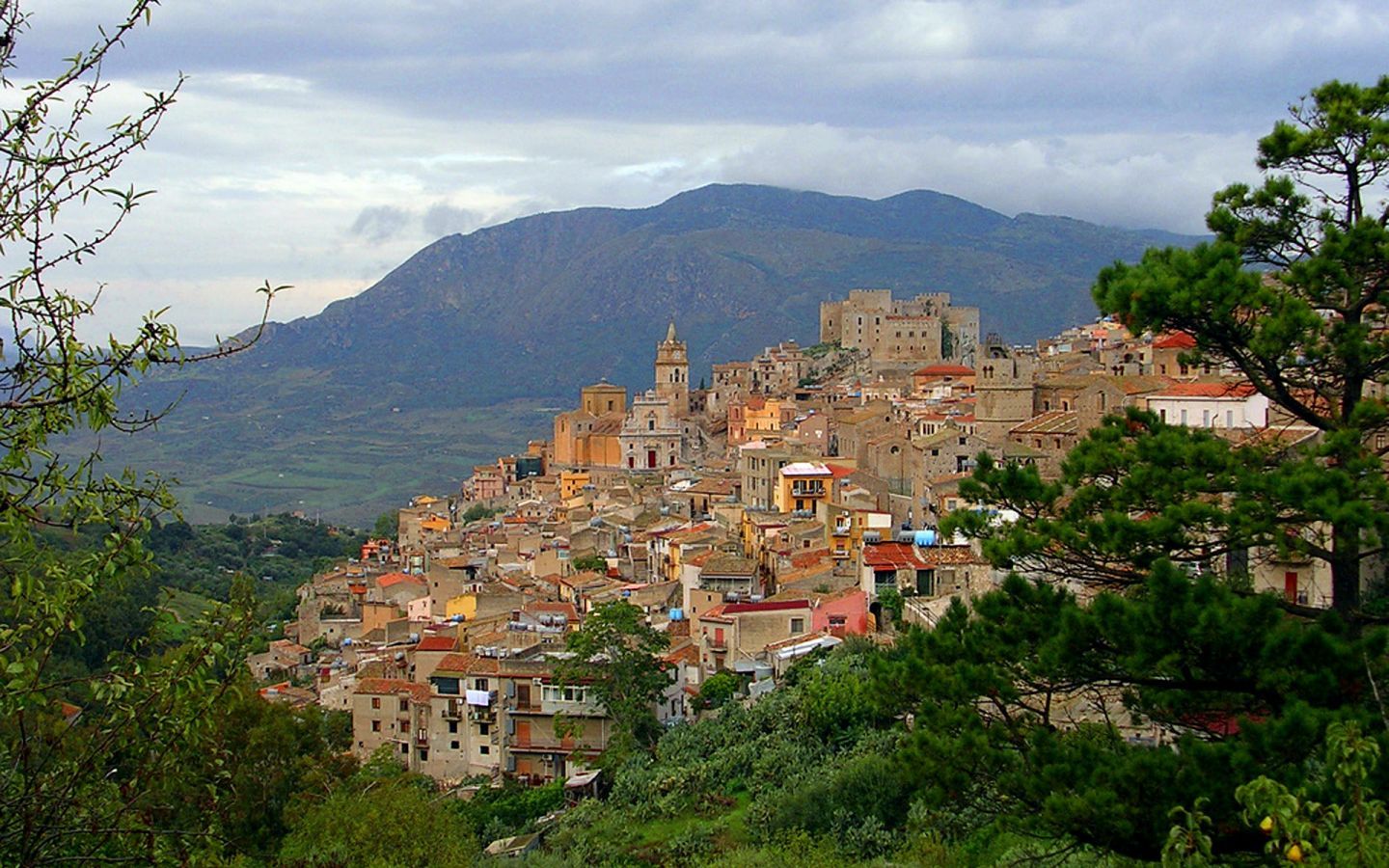 Caccamo Wallpapers