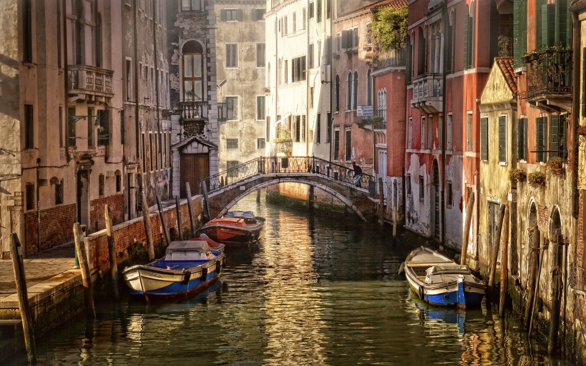 Canal Wallpapers