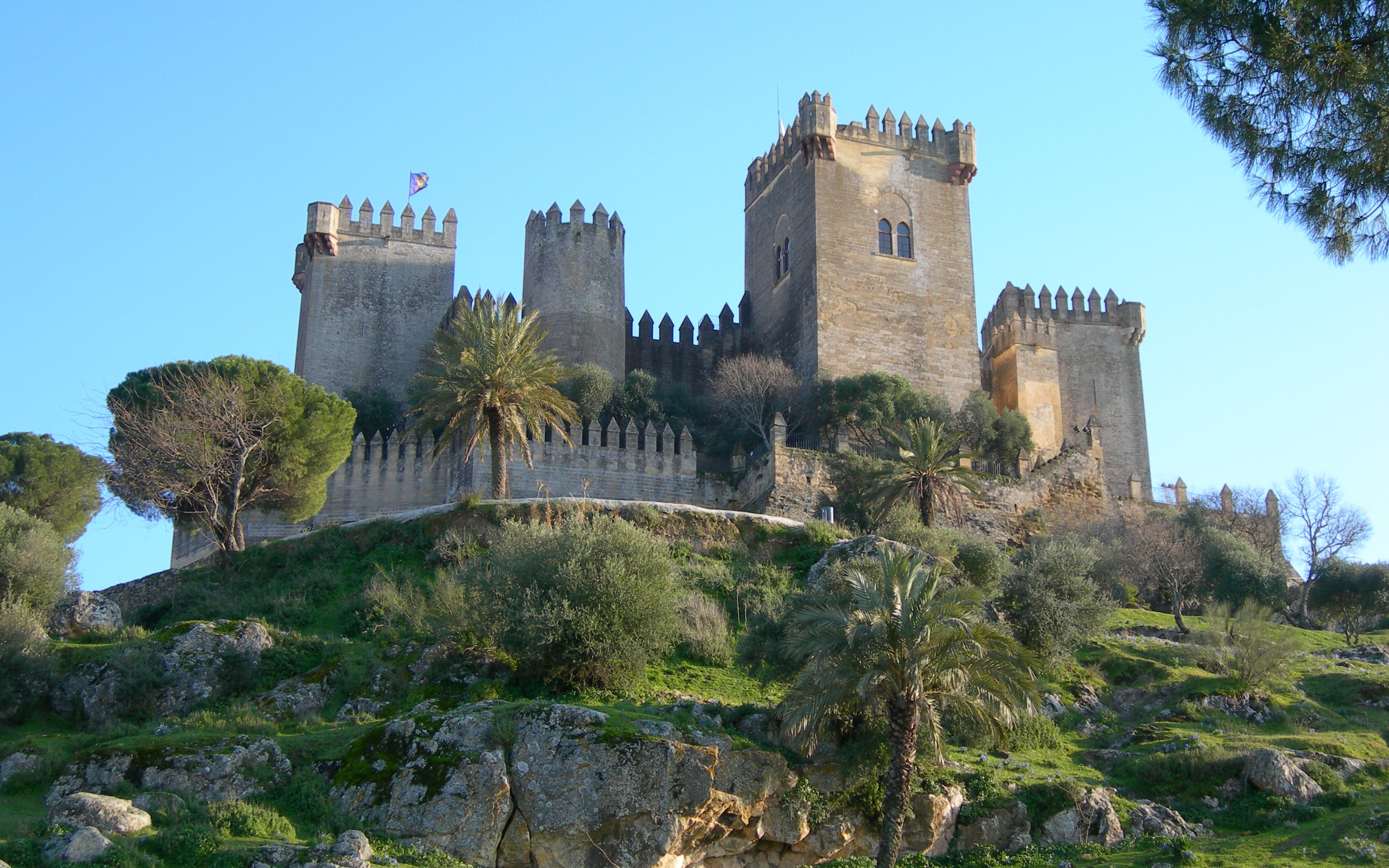 Castillo De Almodгіvar Del Rio Wallpapers