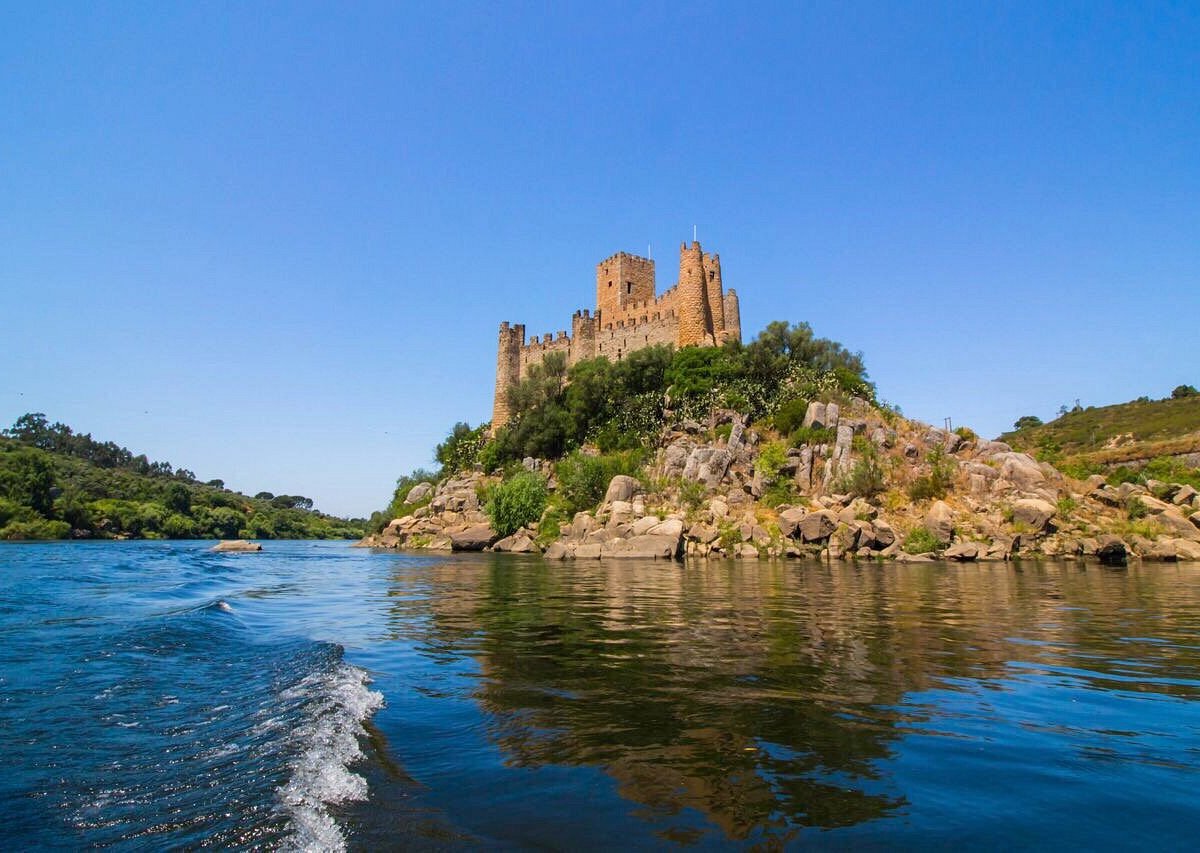 Castle Of Almourol Wallpapers