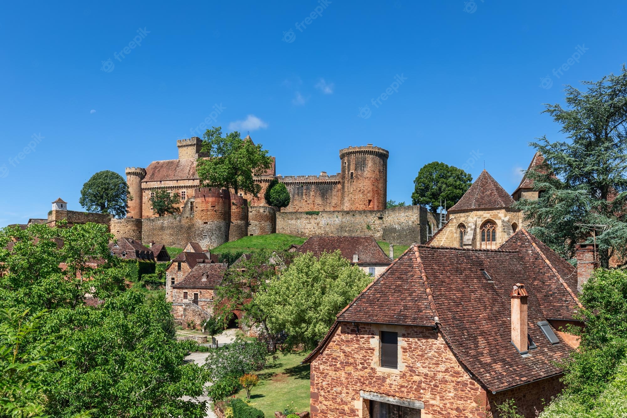 Chateau De Castelnau-Bretenoux Wallpapers