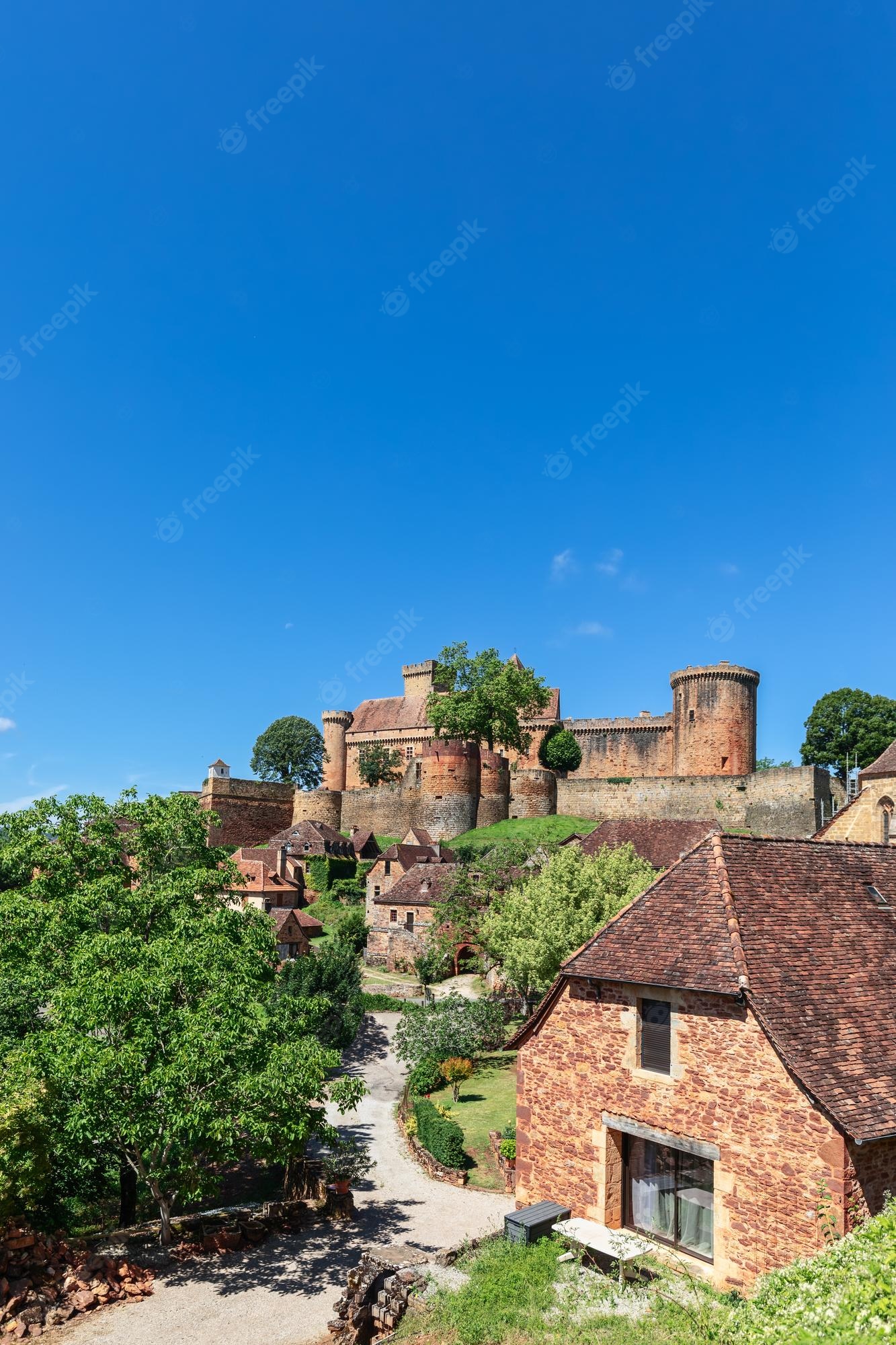 Chateau De Castelnau-Bretenoux Wallpapers