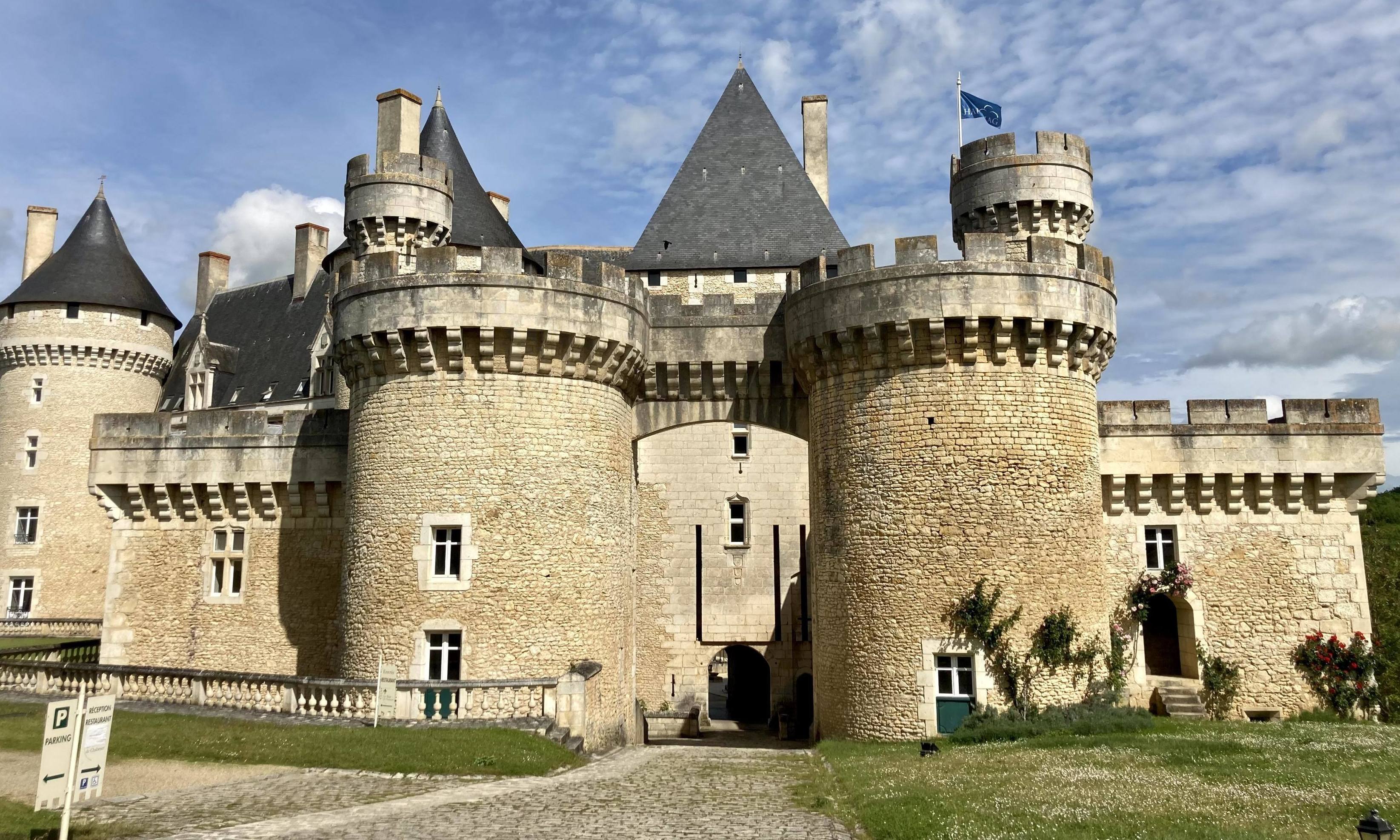 Chateau De Chabenet Wallpapers