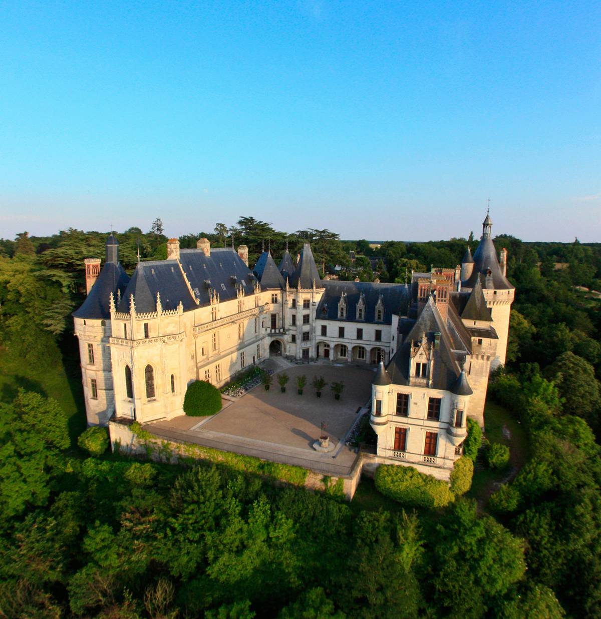 Chateau De Chaumont Wallpapers