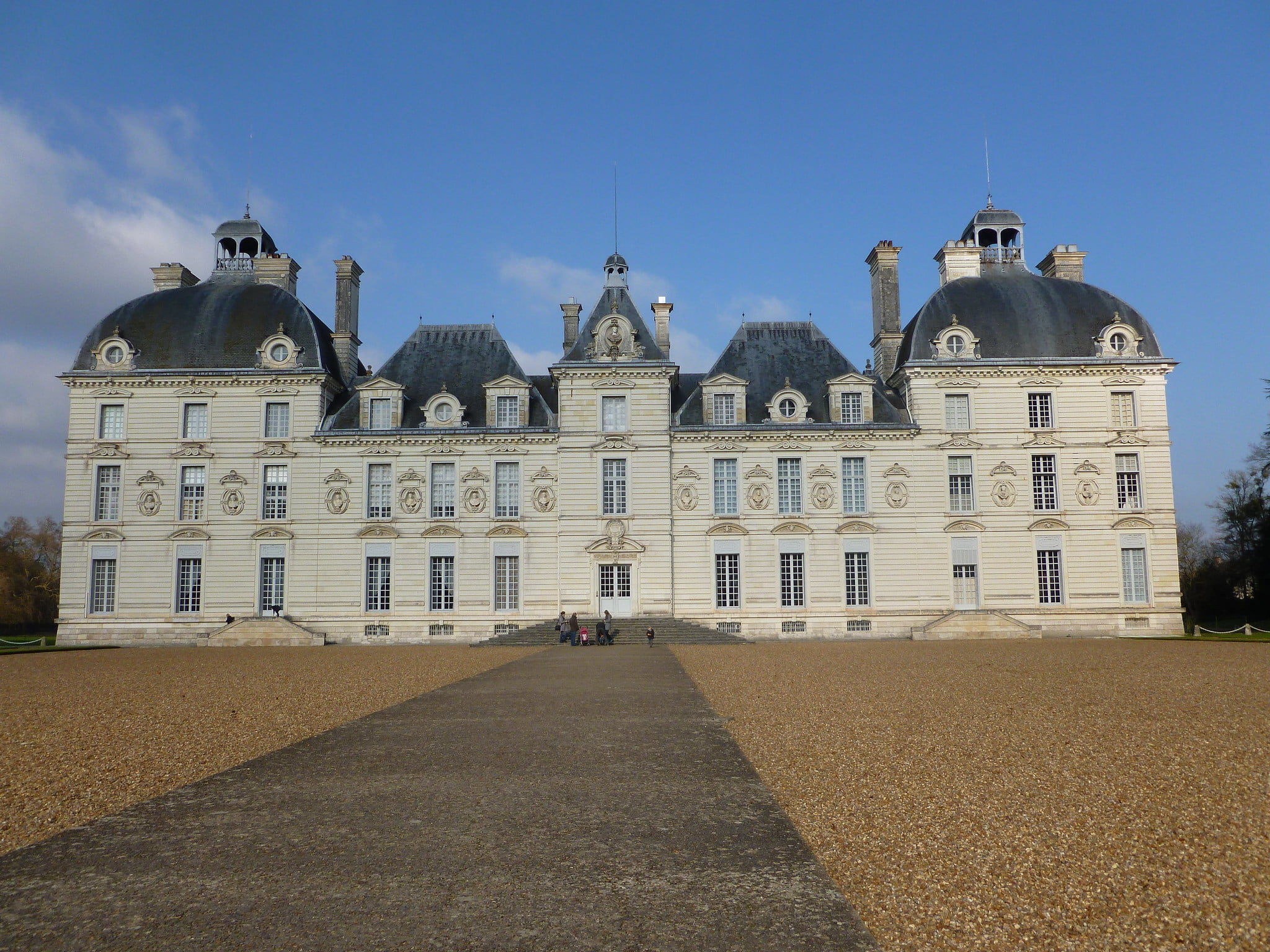 Chateau De Cheverny Wallpapers