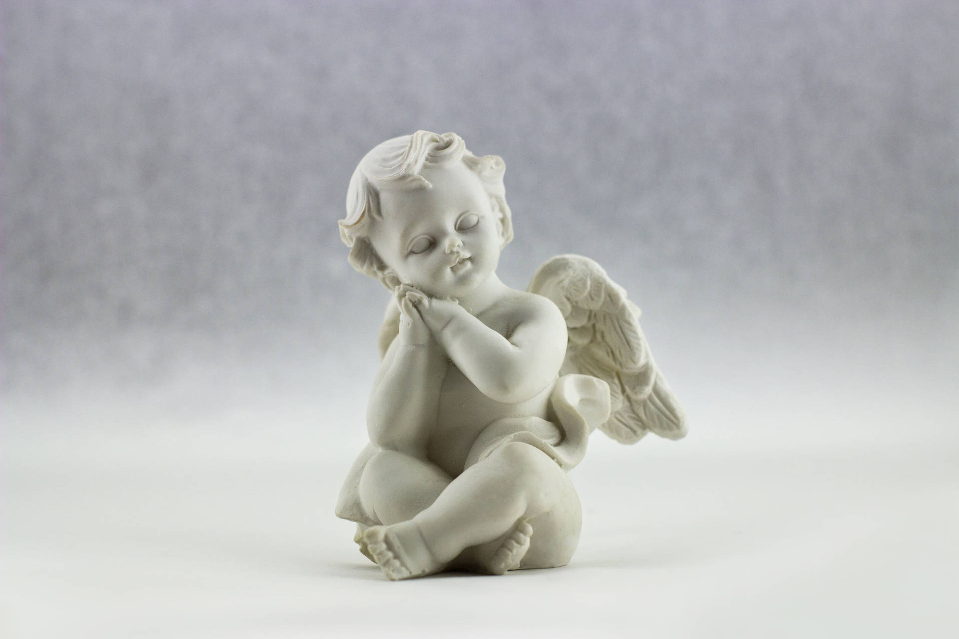 Cherub Statue Wallpapers