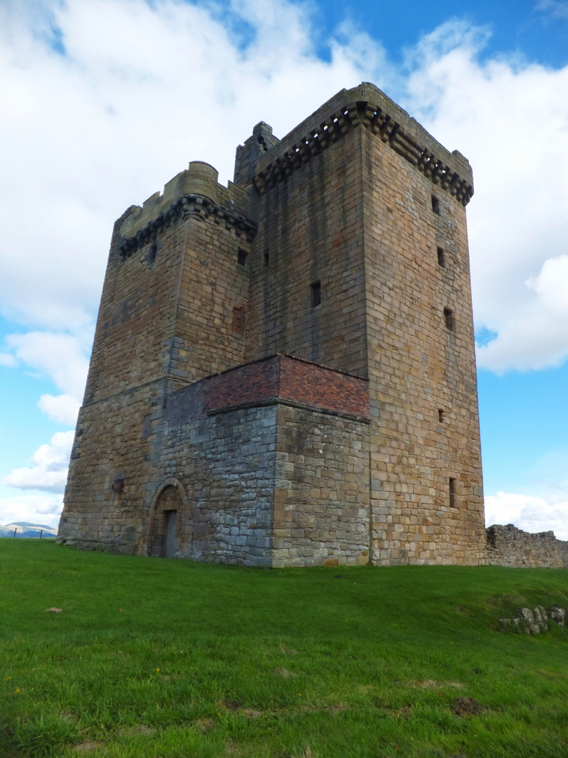 Clackmannan Tower Wallpapers