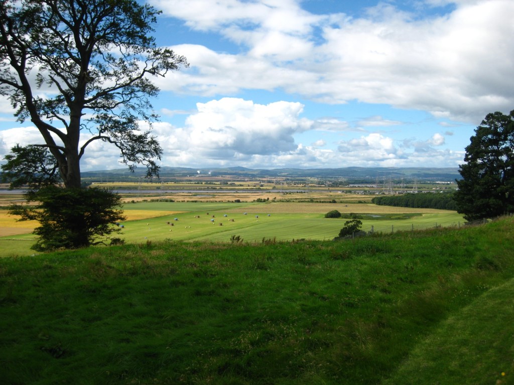 Clackmannan Tower Wallpapers