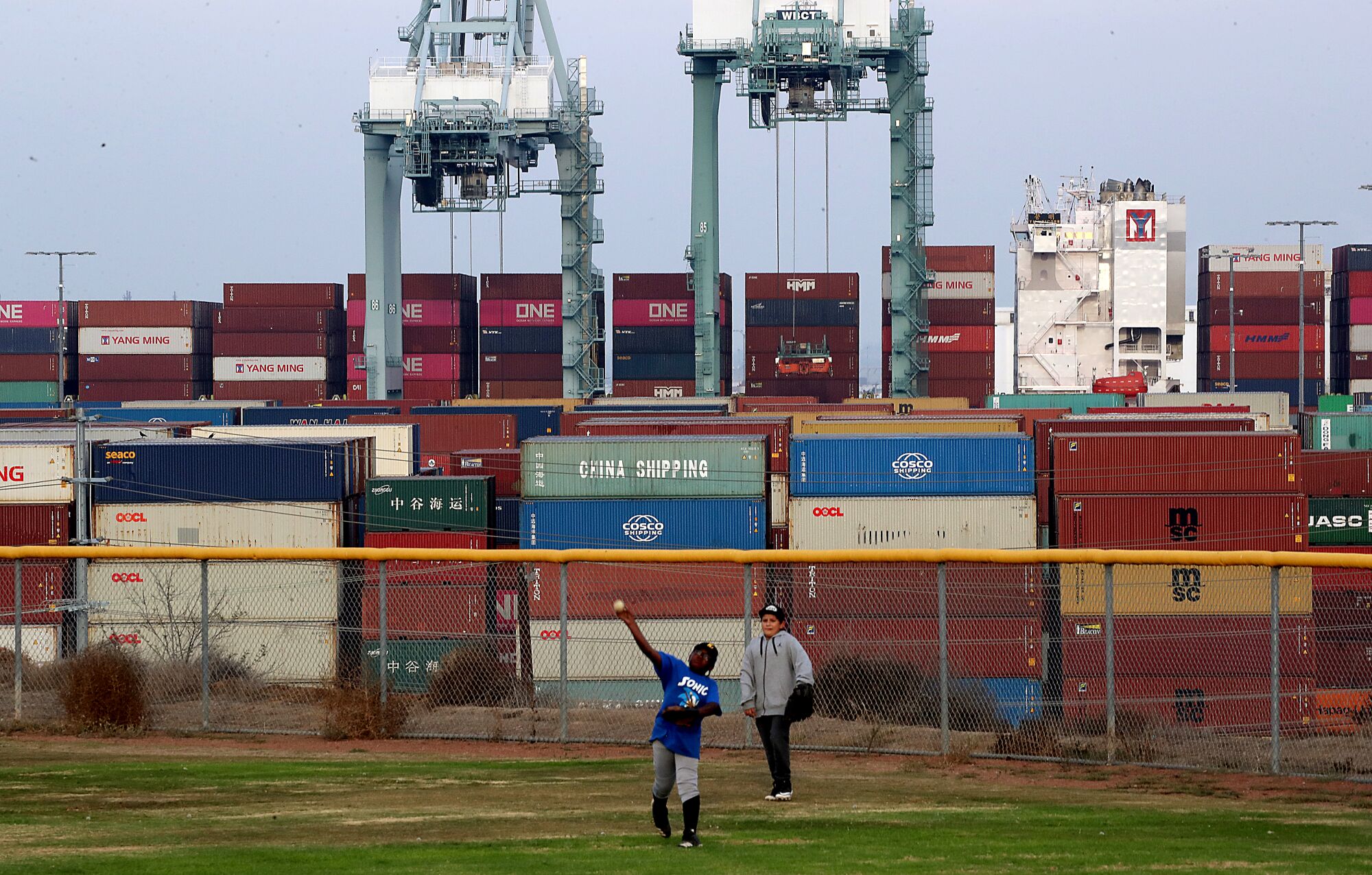 Container Ship In San Pedro California Wallpapers