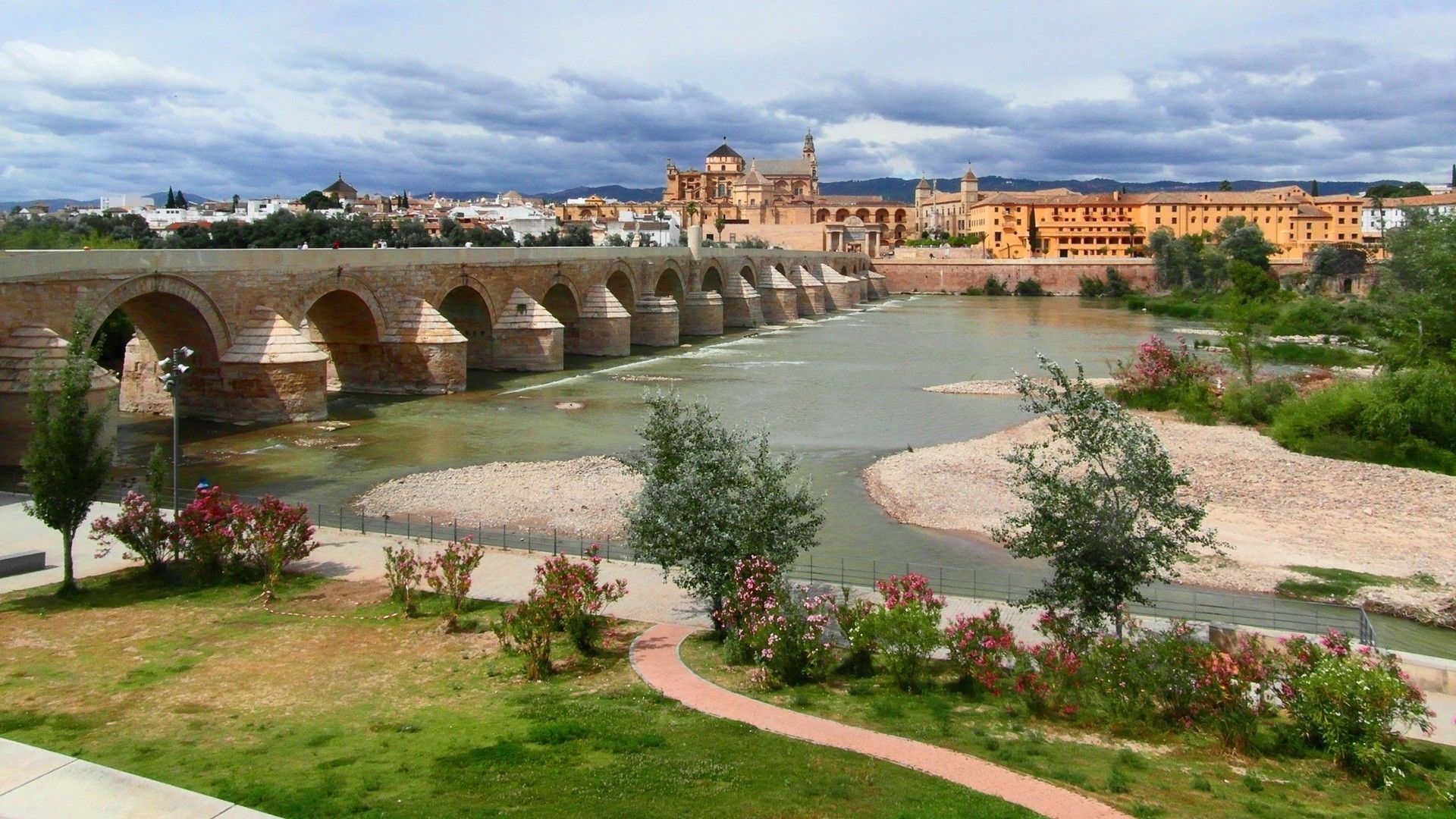 Cordoba Bridge Wallpapers