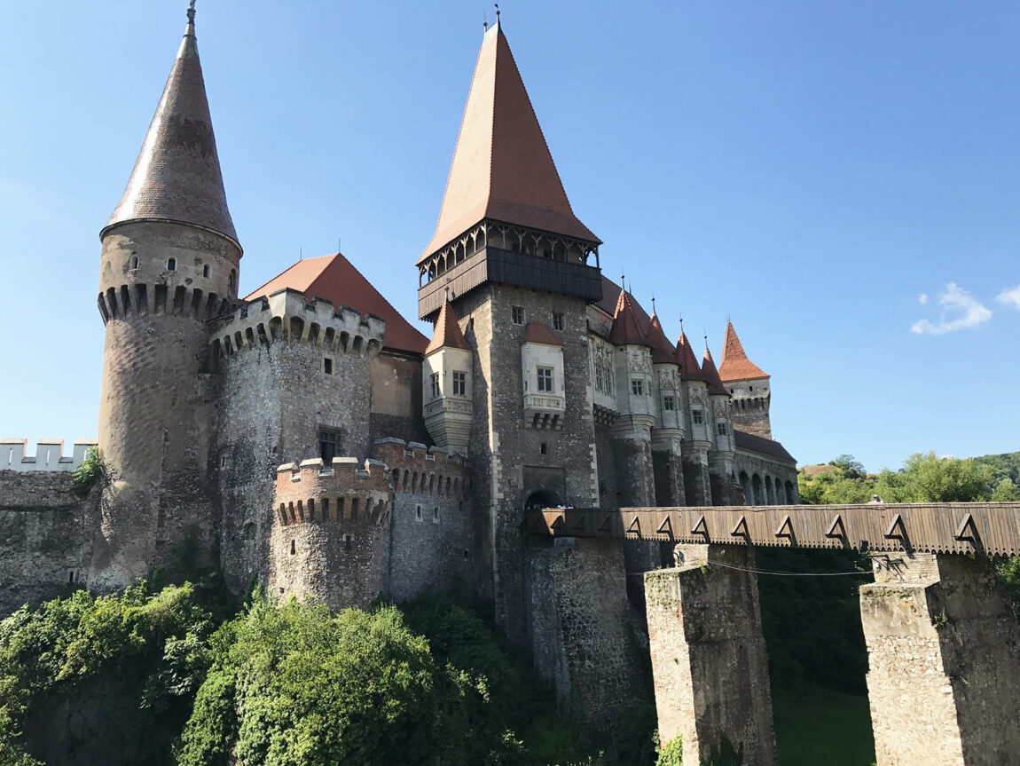 Corvin Castle Wallpapers