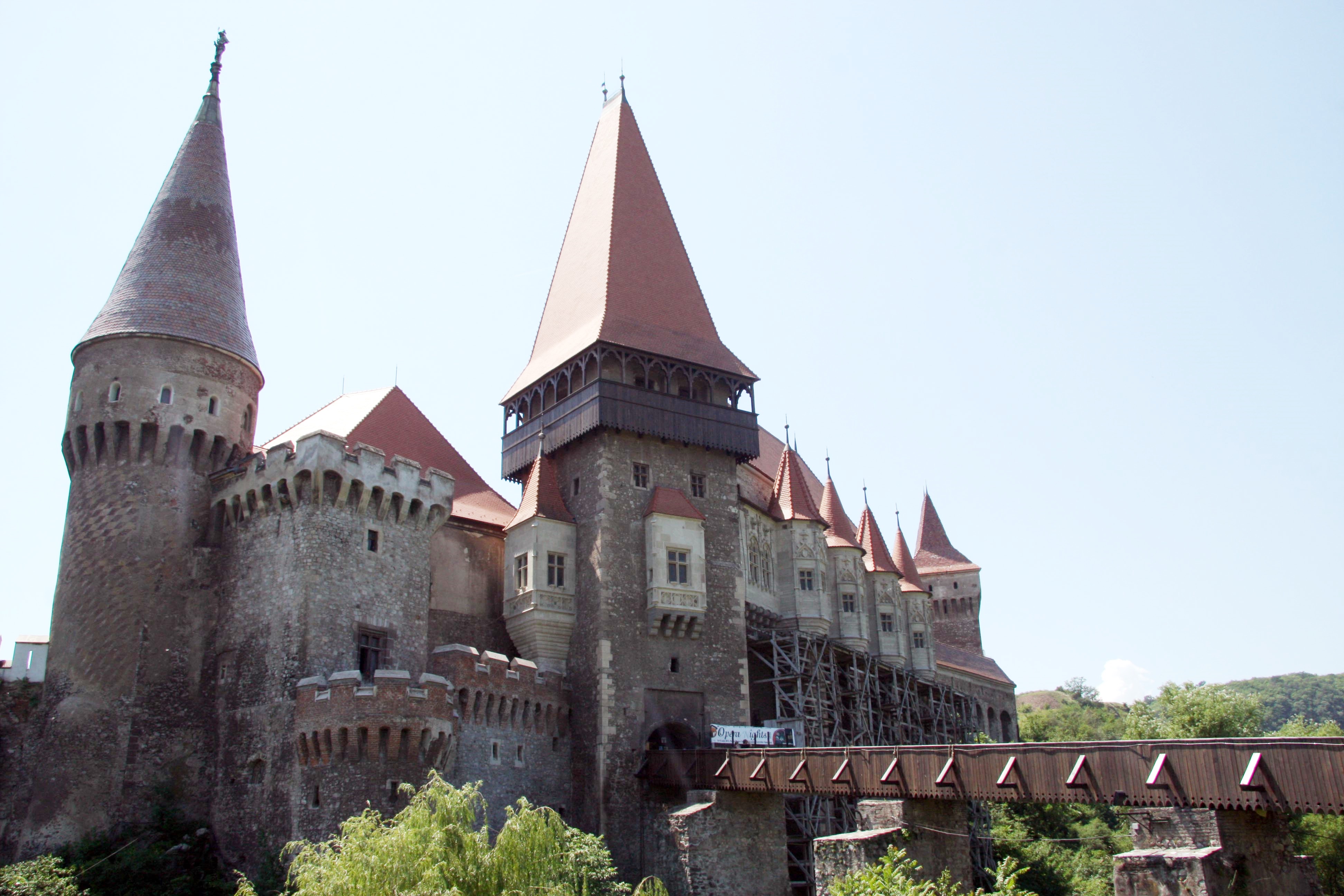 Corvin Castle Wallpapers