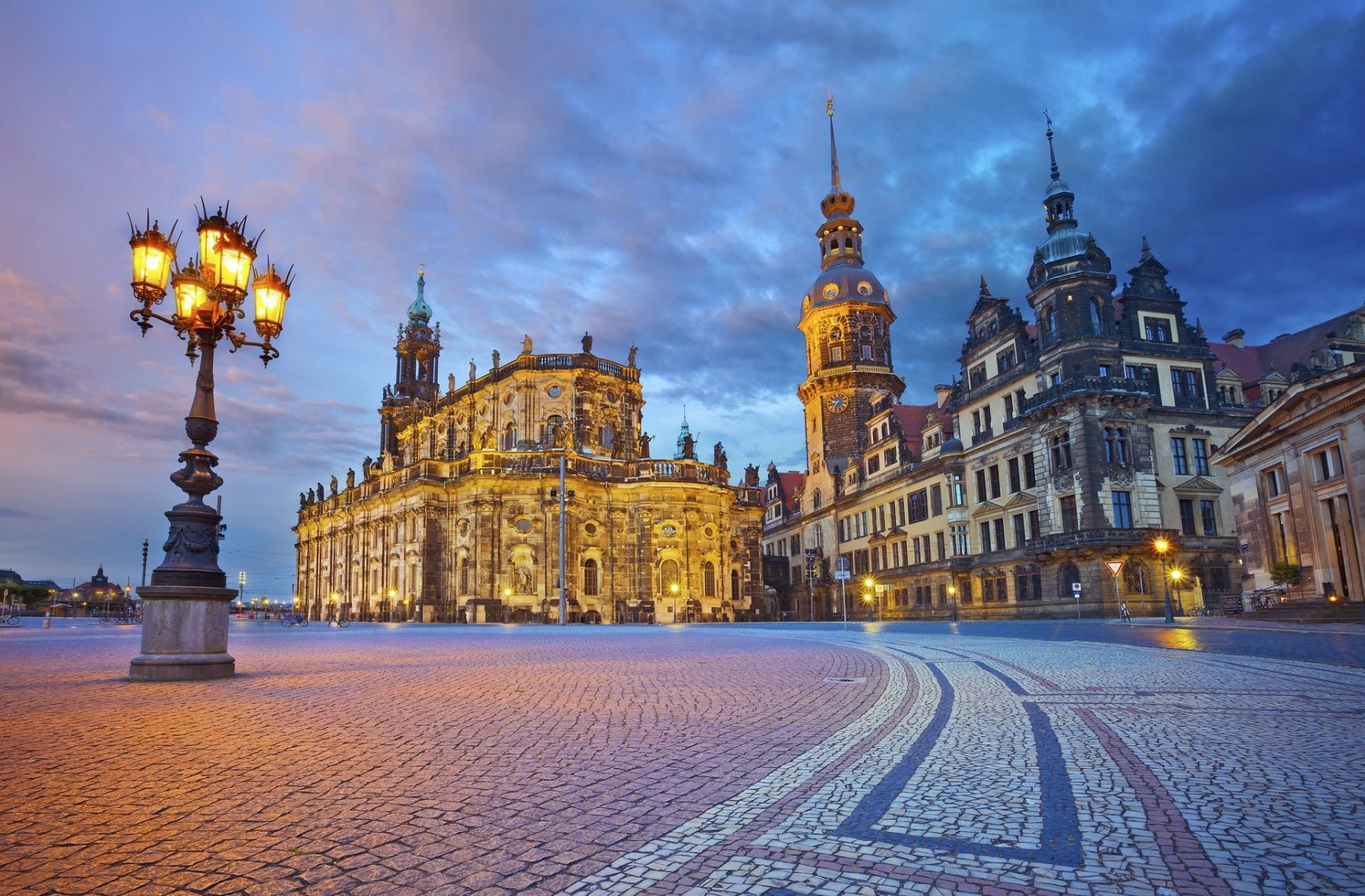 Dresden Wallpapers