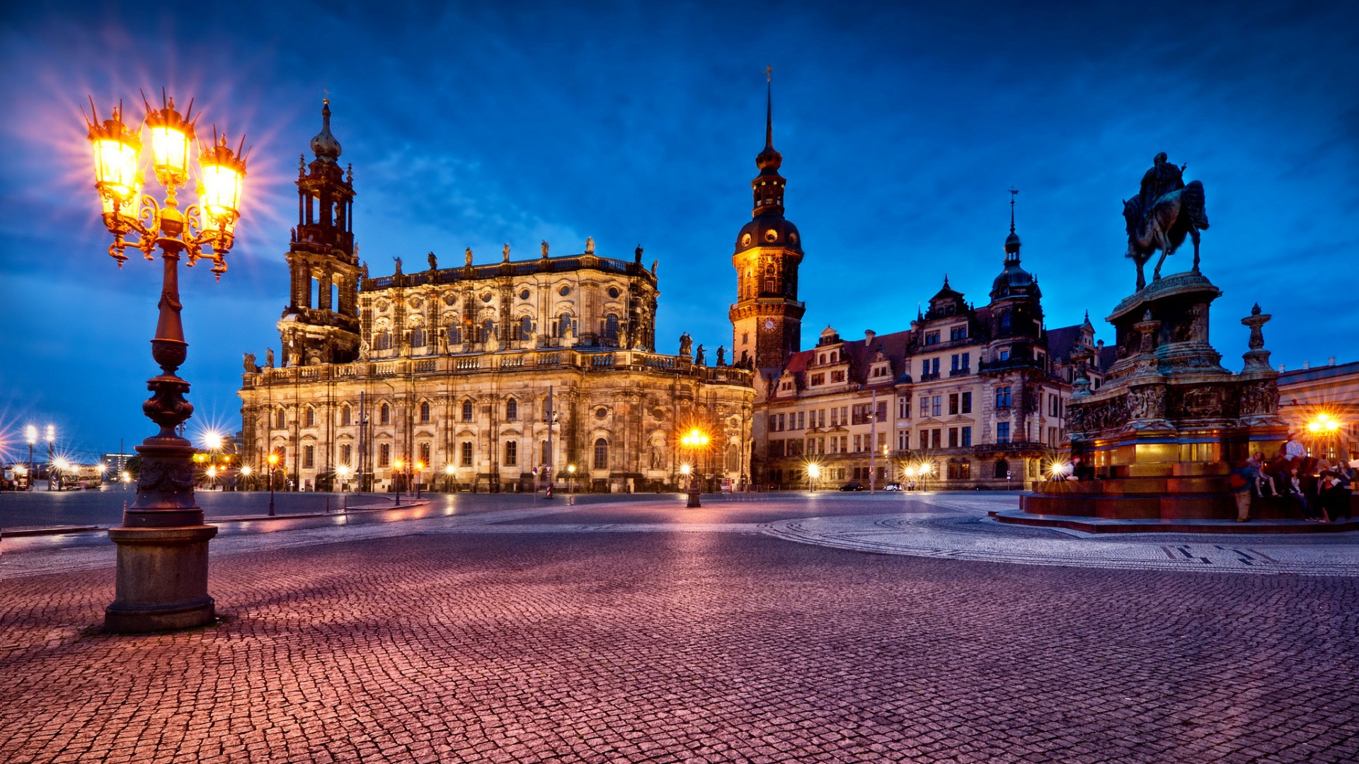 Dresden Wallpapers