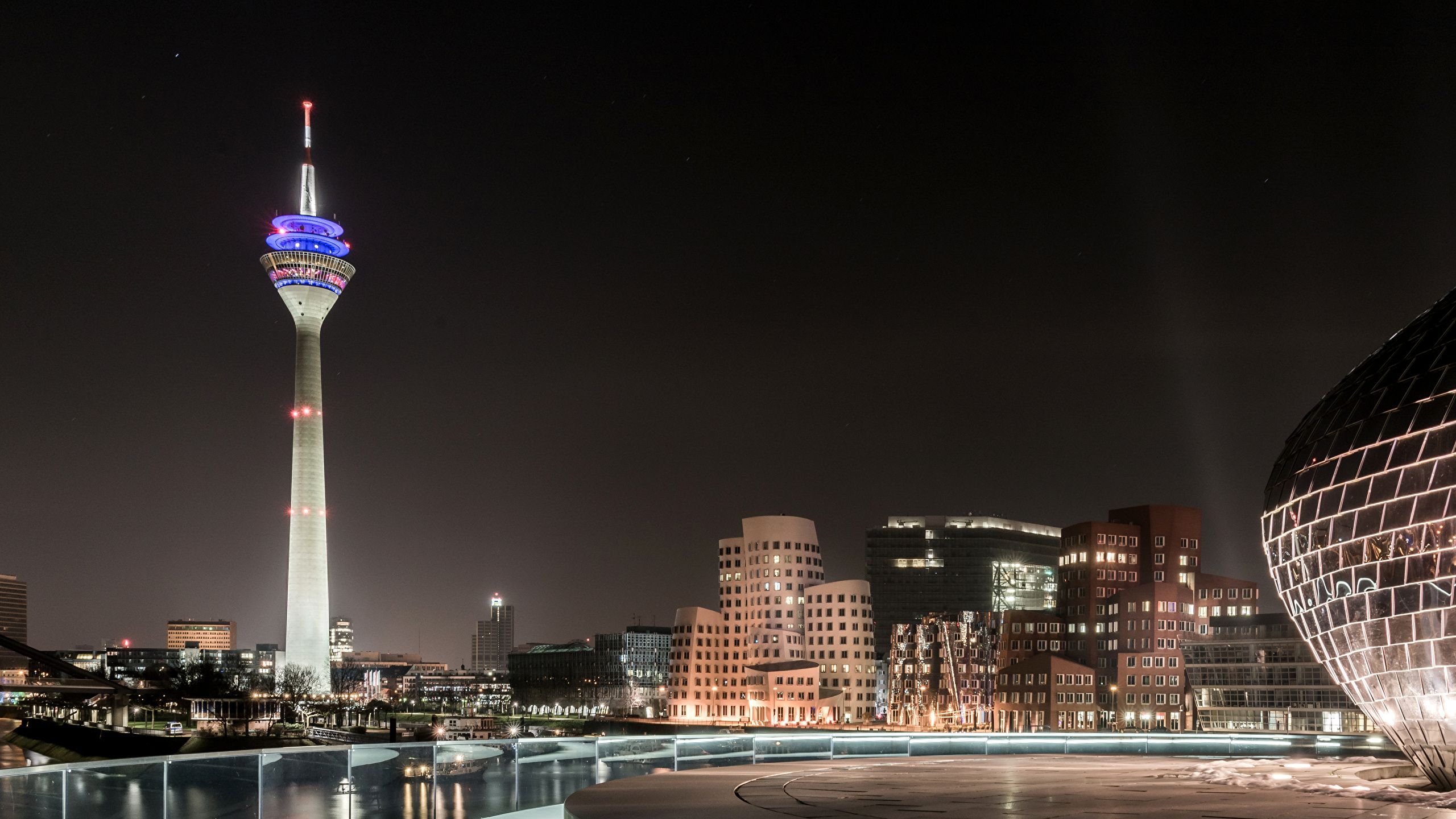 Dusseldorf Wallpapers