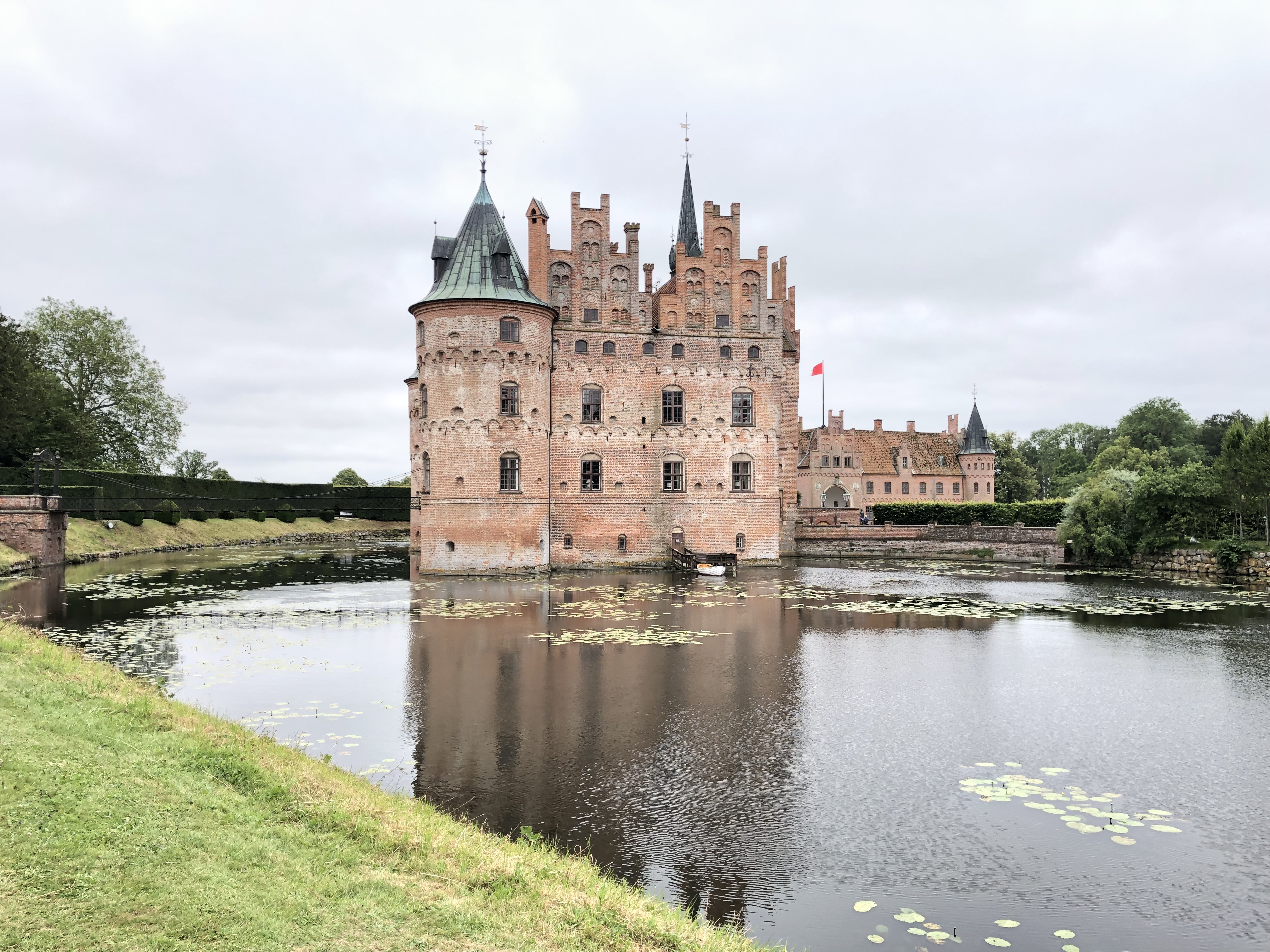 Egeskov Castle Wallpapers