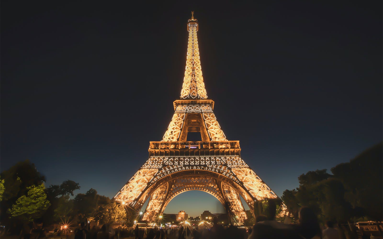 Eiffel Tower Light Show At Night Wallpapers