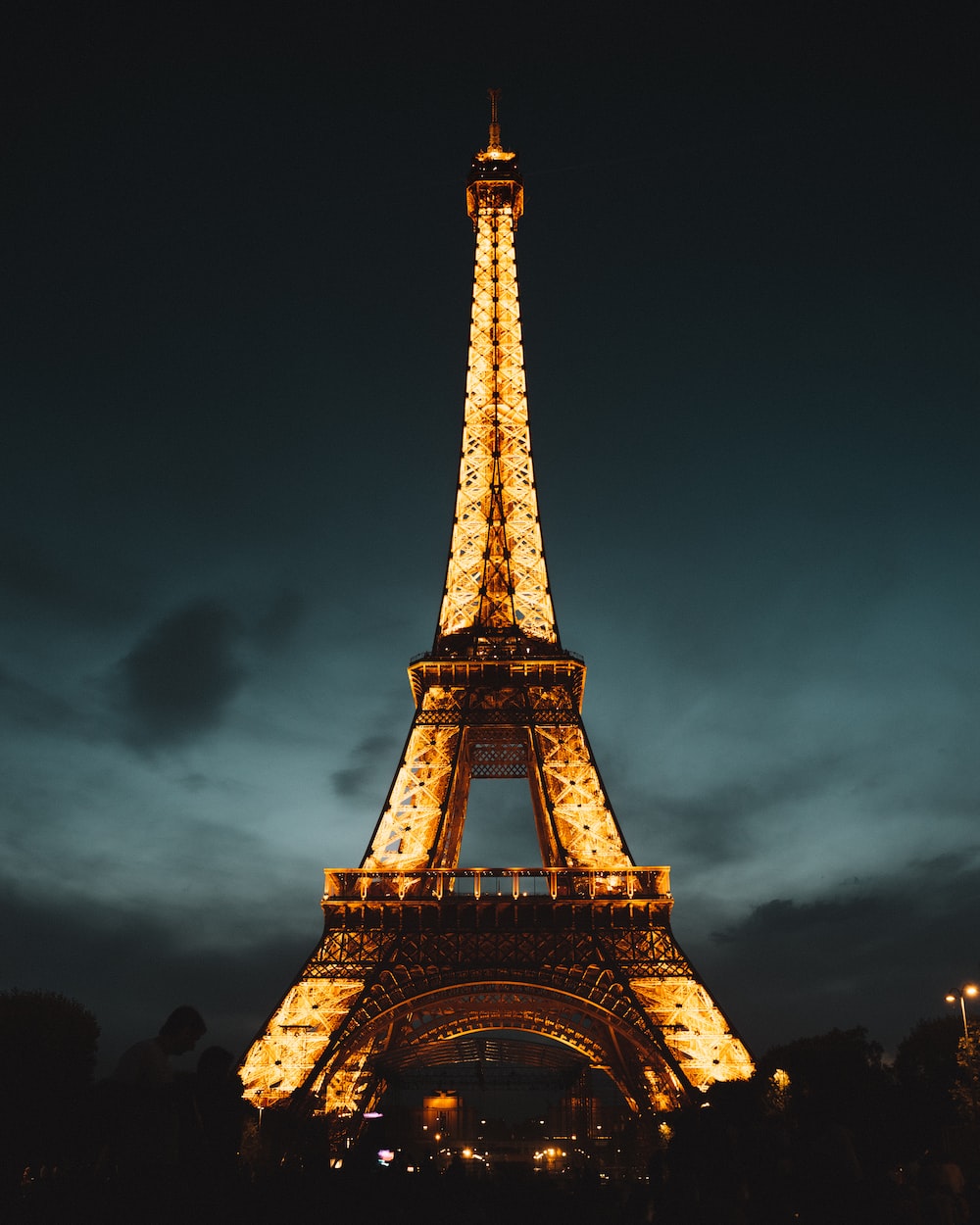 Eiffel Tower Light Show At Night Wallpapers