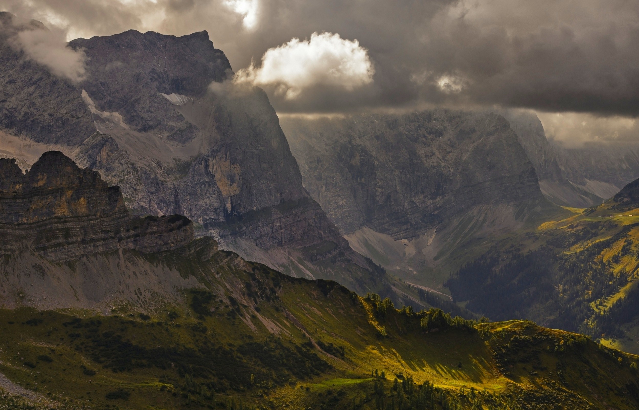 Europe In Summer Alps Mountains And Clouds Wallpapers