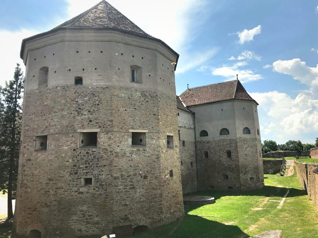 Fagaras Fortress Wallpapers