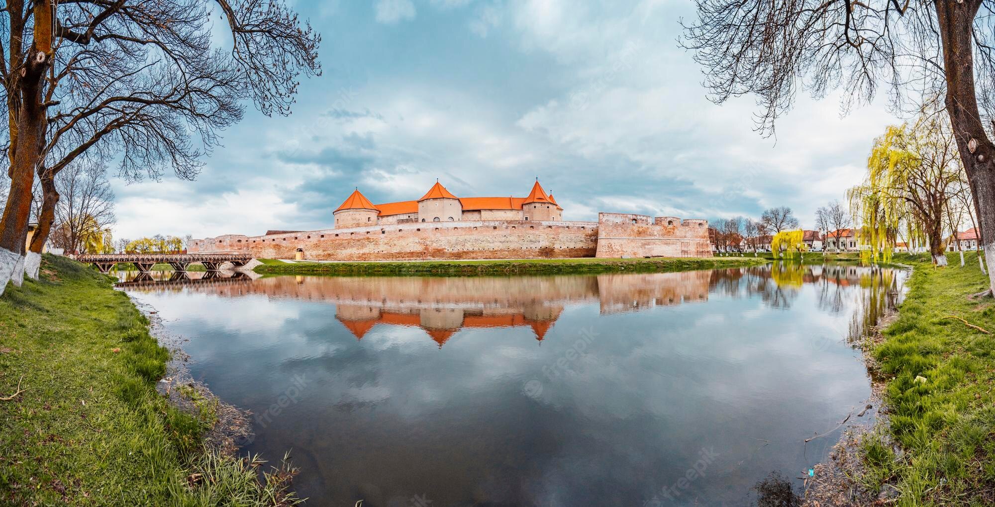 Fagaras Fortress Wallpapers