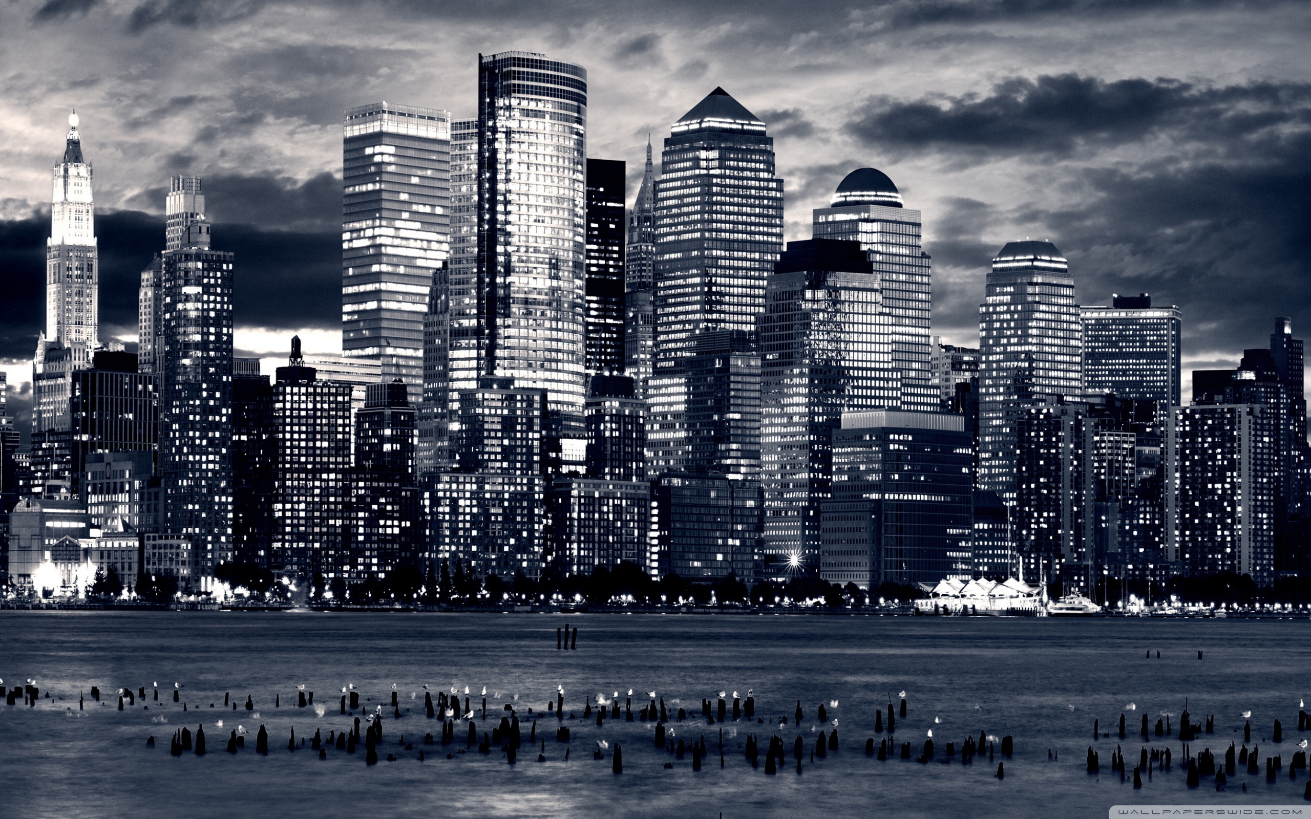 Full Moon Over Manhattan Wallpapers