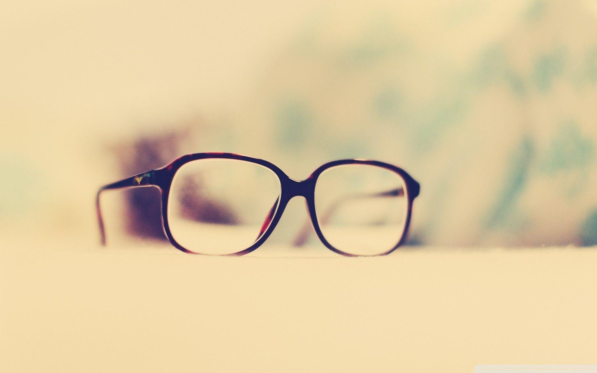 Glasses Wallpapers