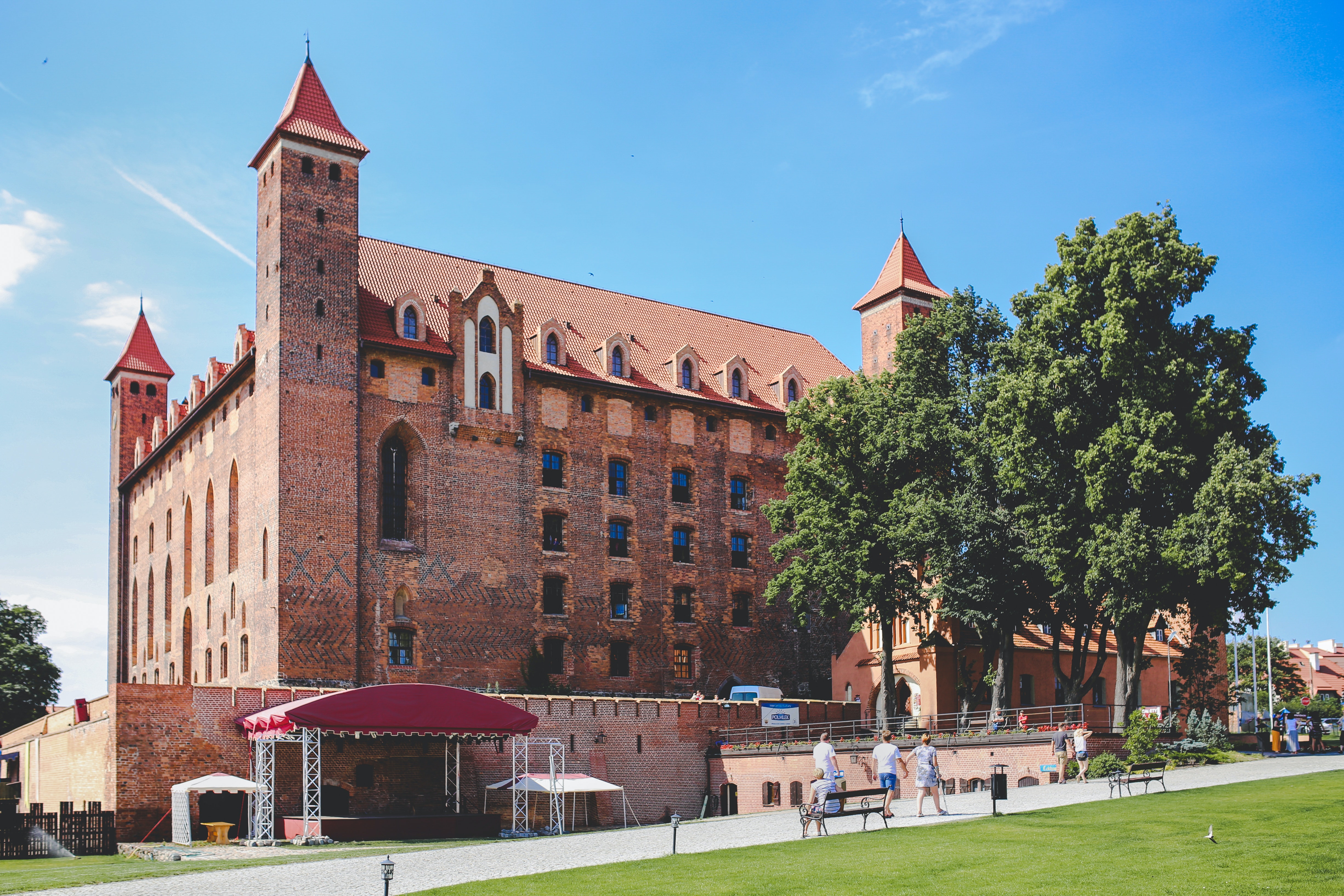 Gniew Castle Wallpapers