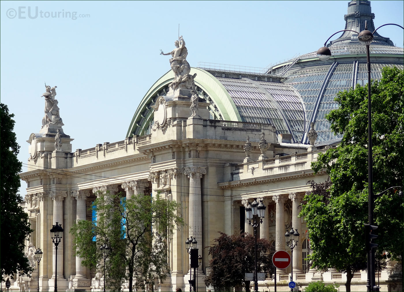 Grand Palais Wallpapers