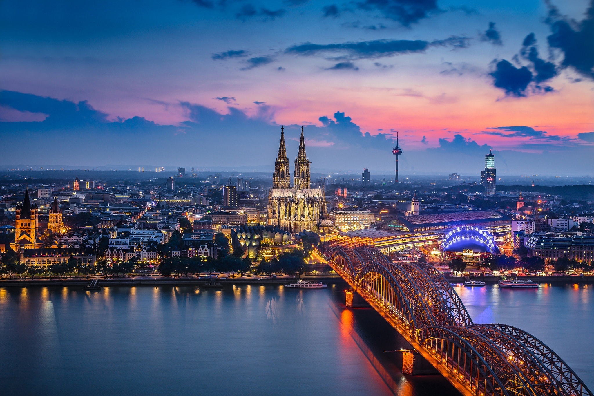 Hohenzollern Bridge Wallpapers