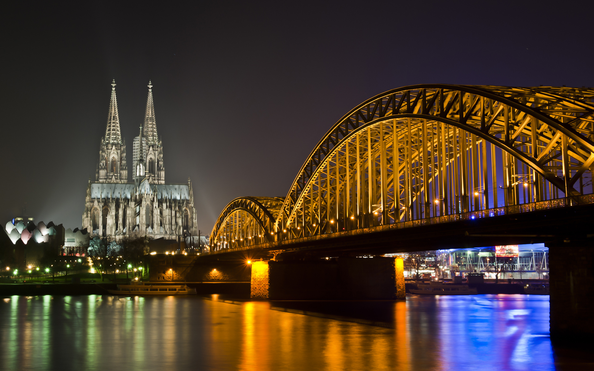 Hohenzollern Bridge Wallpapers