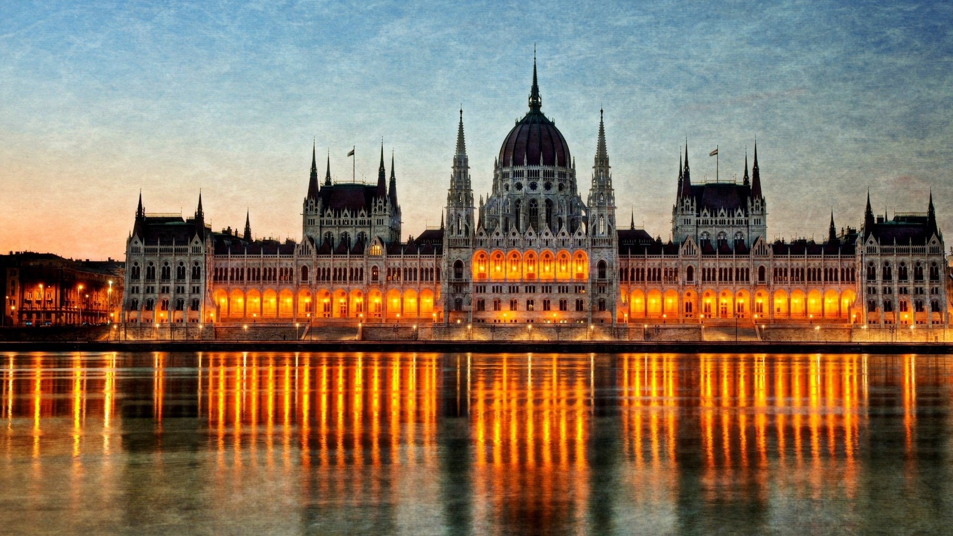 Hungarian Parliament Building Wallpapers