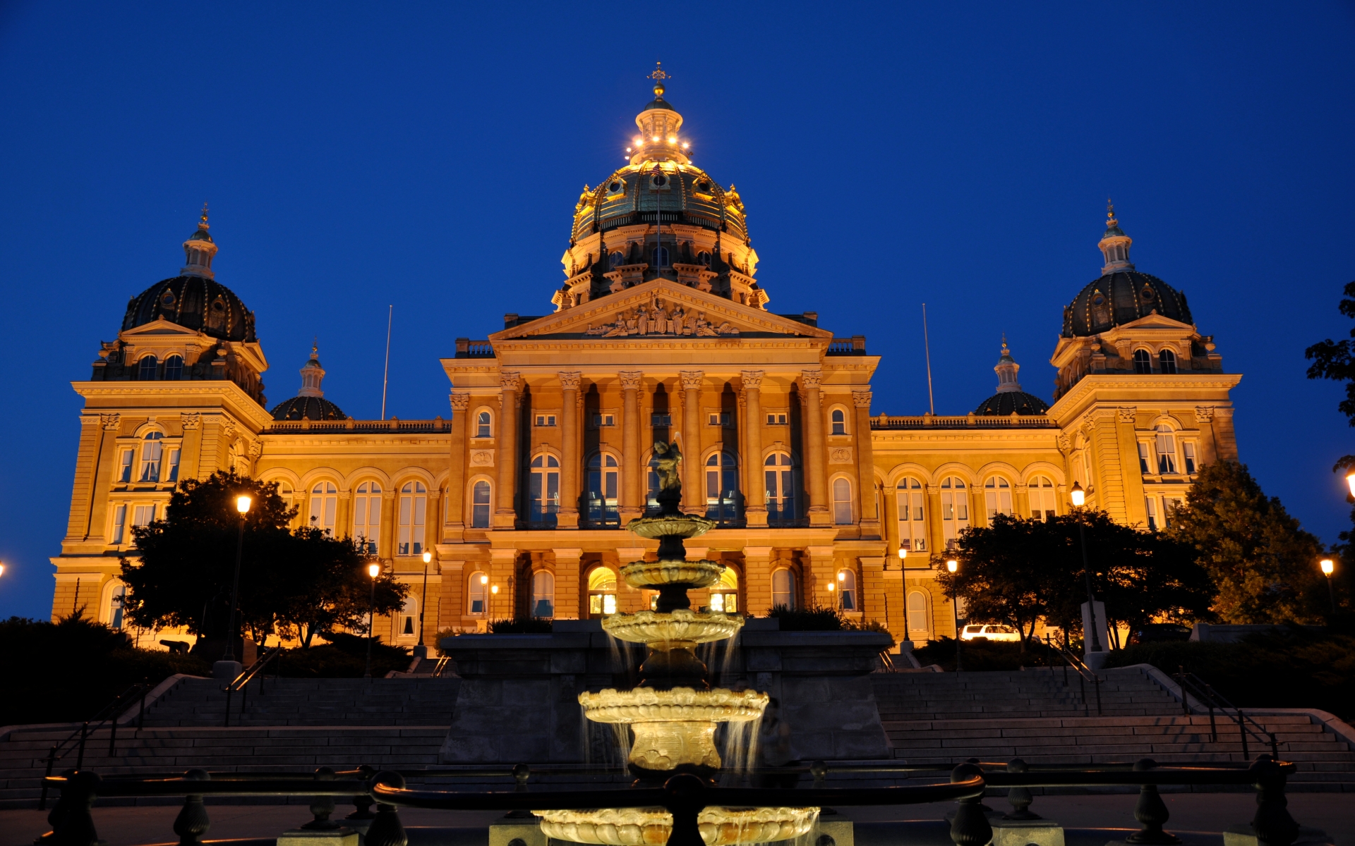 Iowa State Capitol Wallpapers